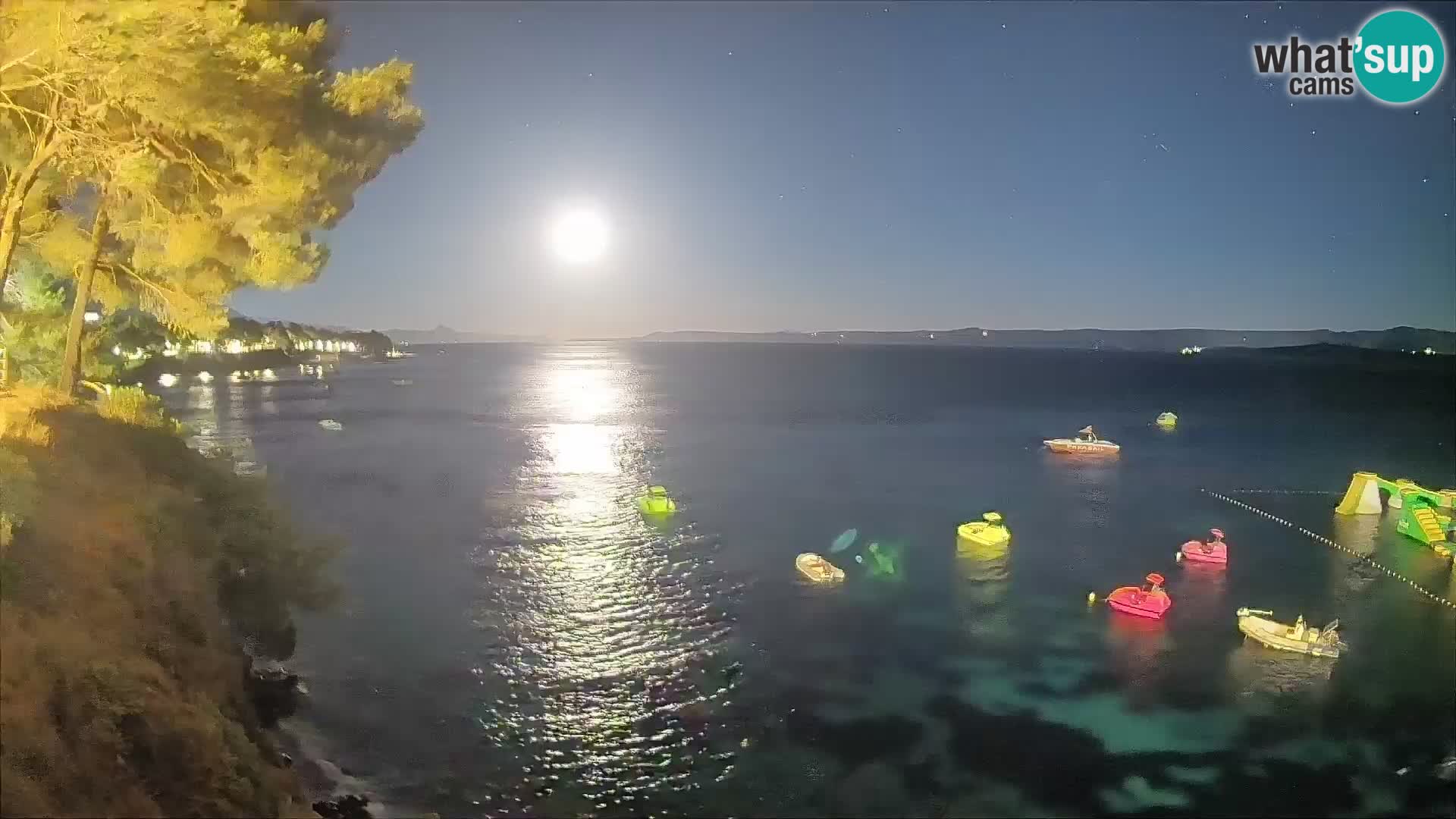 Web kamera Potočine Bol – Pogled uživo na plažu Borak, otok Brač