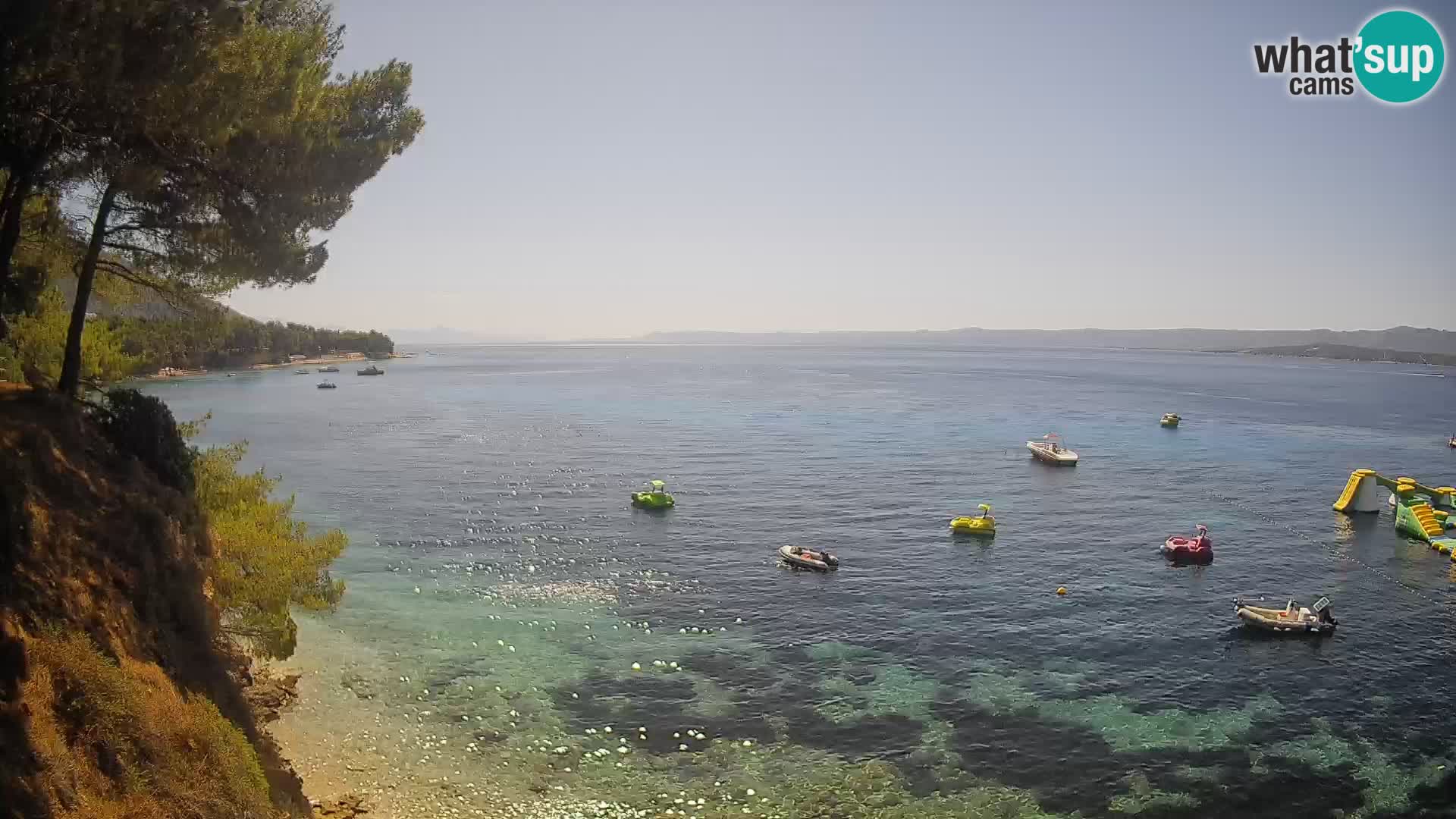Spletna kamera Plaža Potočine Bol – Pogled v živo na plažo Borak, otok Brač