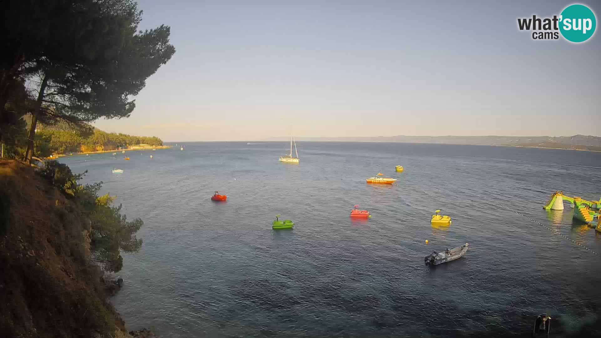 Web kamera Potočine Bol – Pogled uživo na plažu Borak, otok Brač