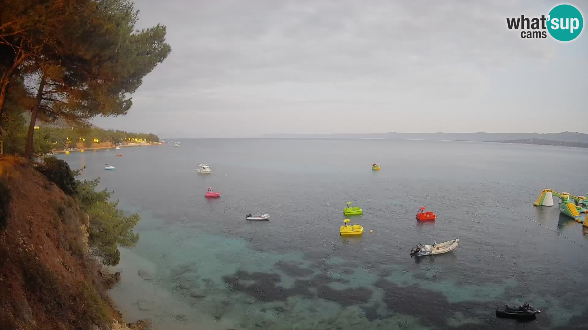 Web kamera Potočine Bol – Pogled uživo na plažu Borak, otok Brač