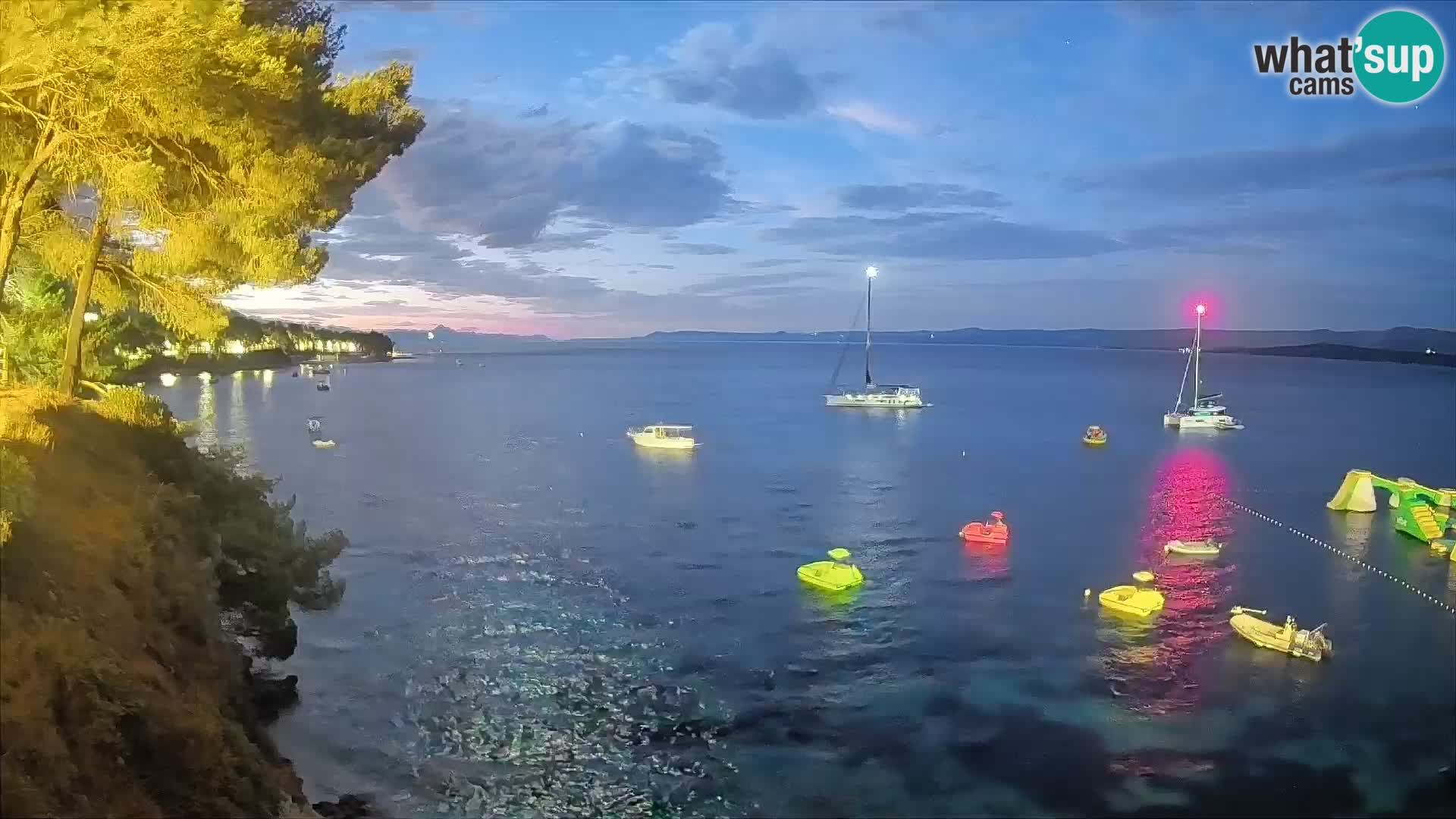 Webcam Spiaggia Potočine Bol – Vista live sulla spiaggia Borak, Isola di Brač