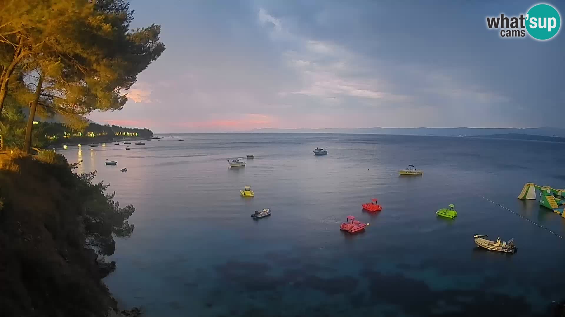 Webcam Spiaggia Potočine Bol – Vista live sulla spiaggia Borak, Isola di Brač