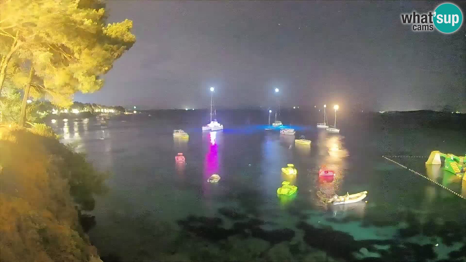 Webcam Playa Potočine Bol – Vista en vivo de Borak Beach, Isla de Brač