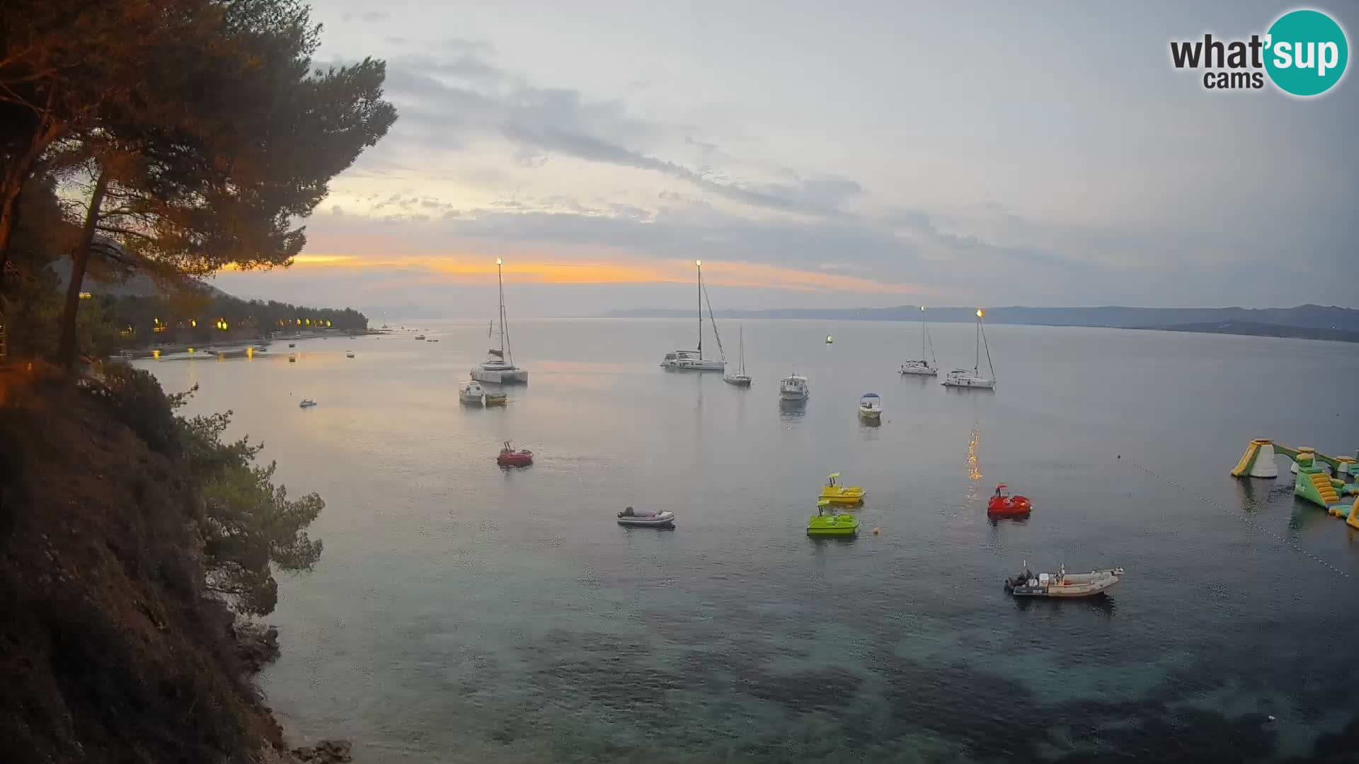 Webcam Spiaggia Potočine Bol – Vista live sulla spiaggia Borak, Isola di Brač