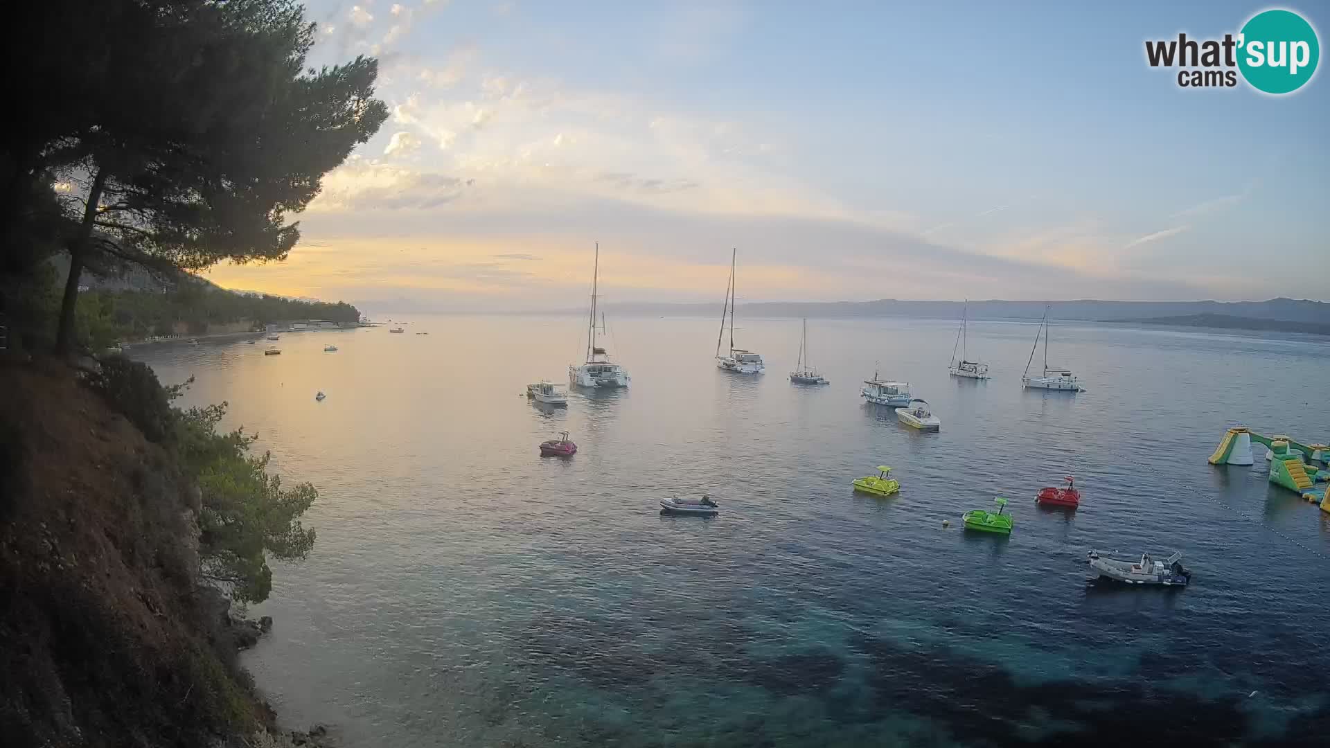 Webcam Spiaggia Potočine Bol – Vista live sulla spiaggia Borak, Isola di Brač