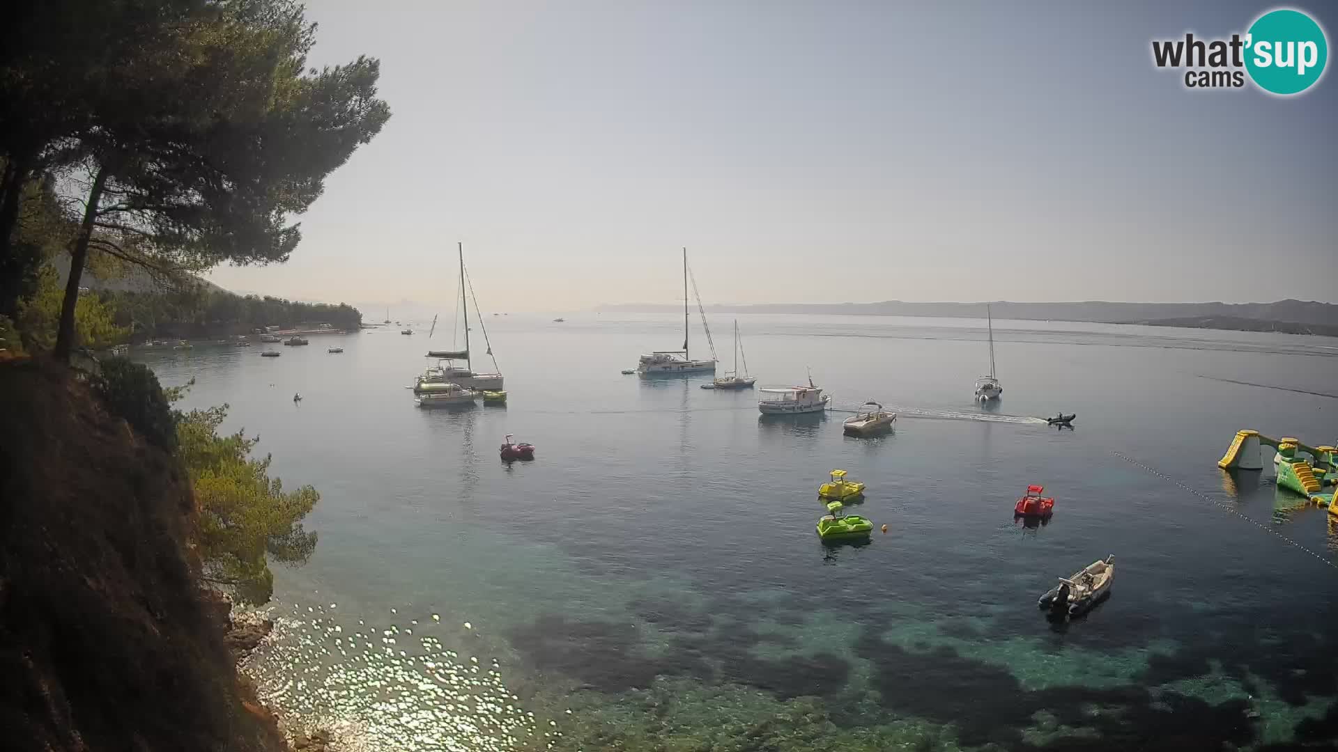 Web kamera Potočine Bol – Pogled uživo na plažu Borak, otok Brač