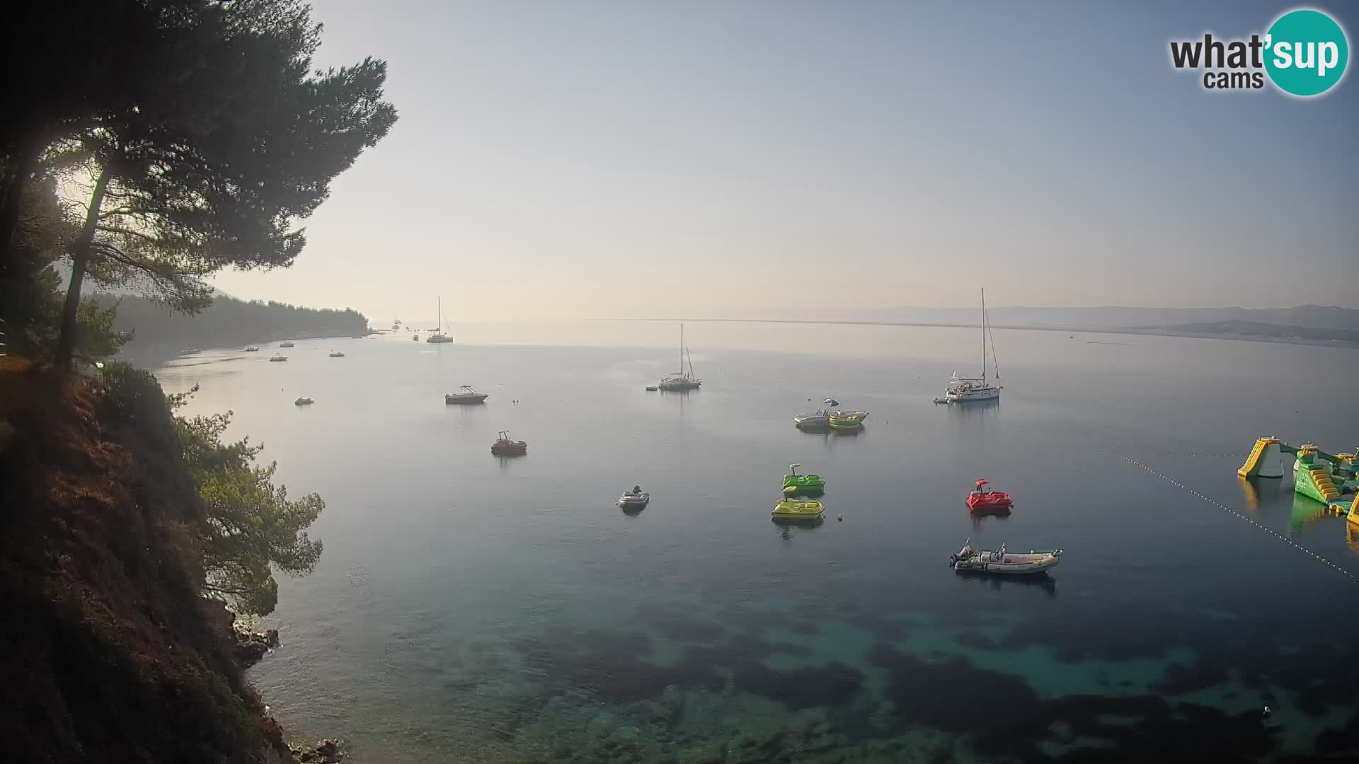 Webcam Spiaggia Potočine Bol – Vista live sulla spiaggia Borak, Isola di Brač