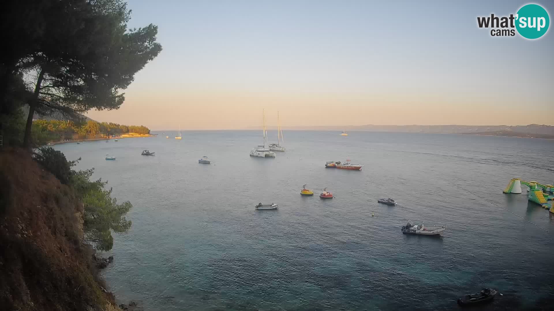 Webcam Spiaggia Potočine Bol – Vista live sulla spiaggia Borak, Isola di Brač