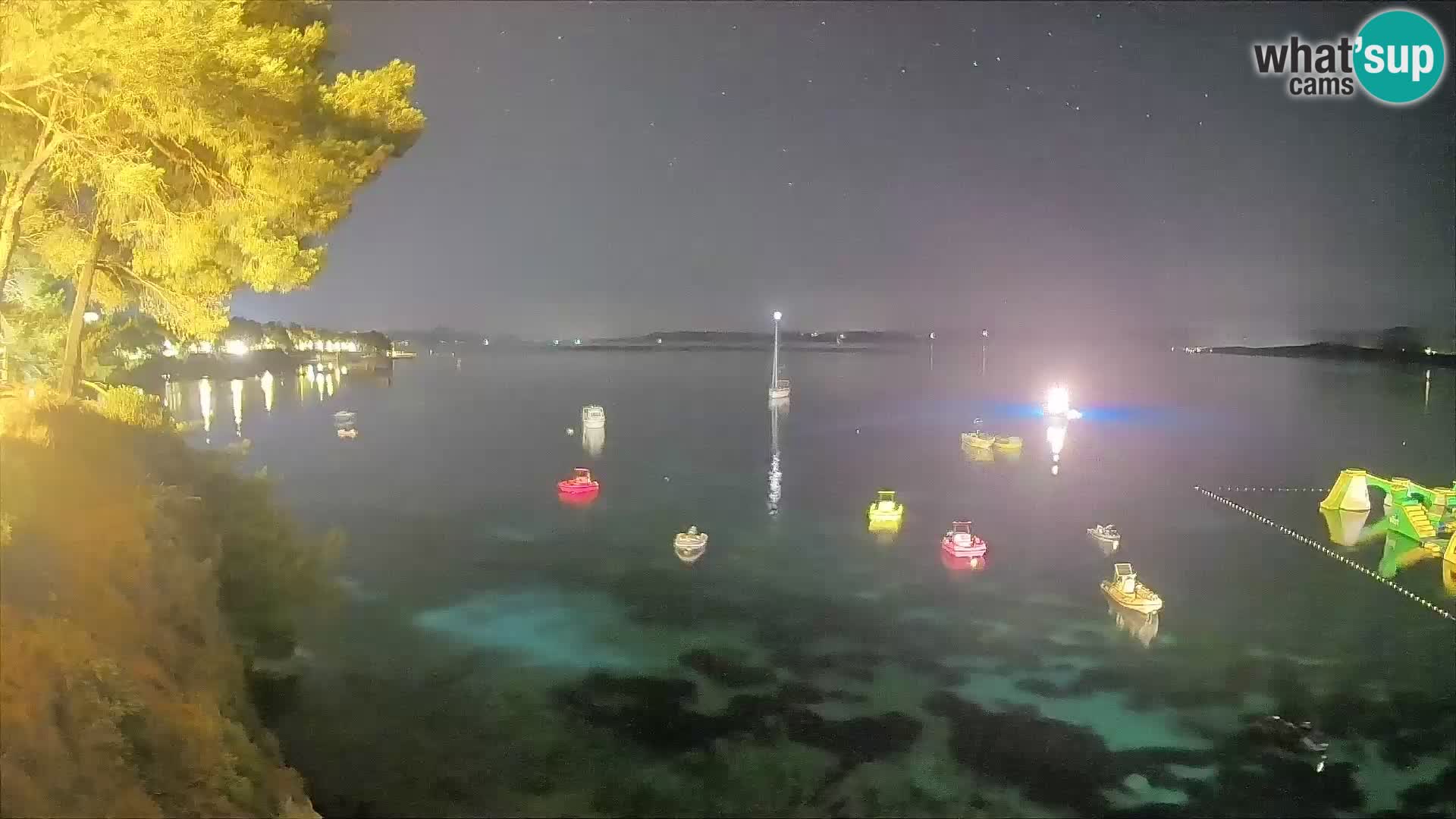 Webcam Playa Potočine Bol – Vista en vivo de Borak Beach, Isla de Brač