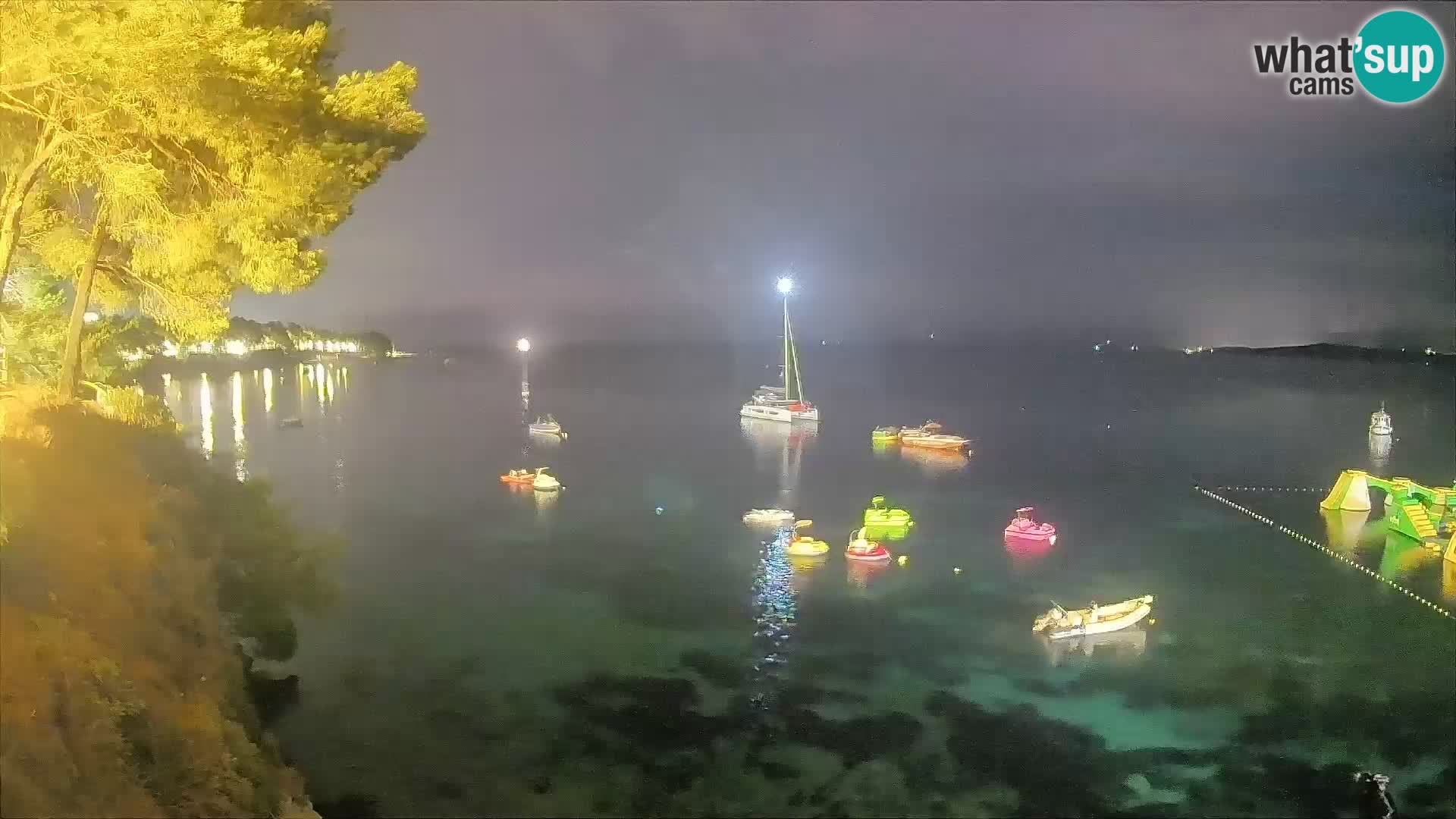 Webcam Playa Potočine Bol – Vista en vivo de Borak Beach, Isla de Brač