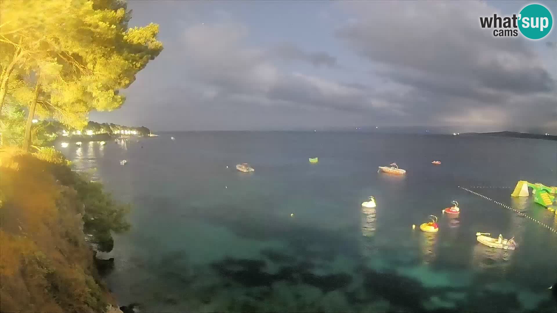 Webcam Playa Potočine Bol – Vista en vivo de Borak Beach, Isla de Brač