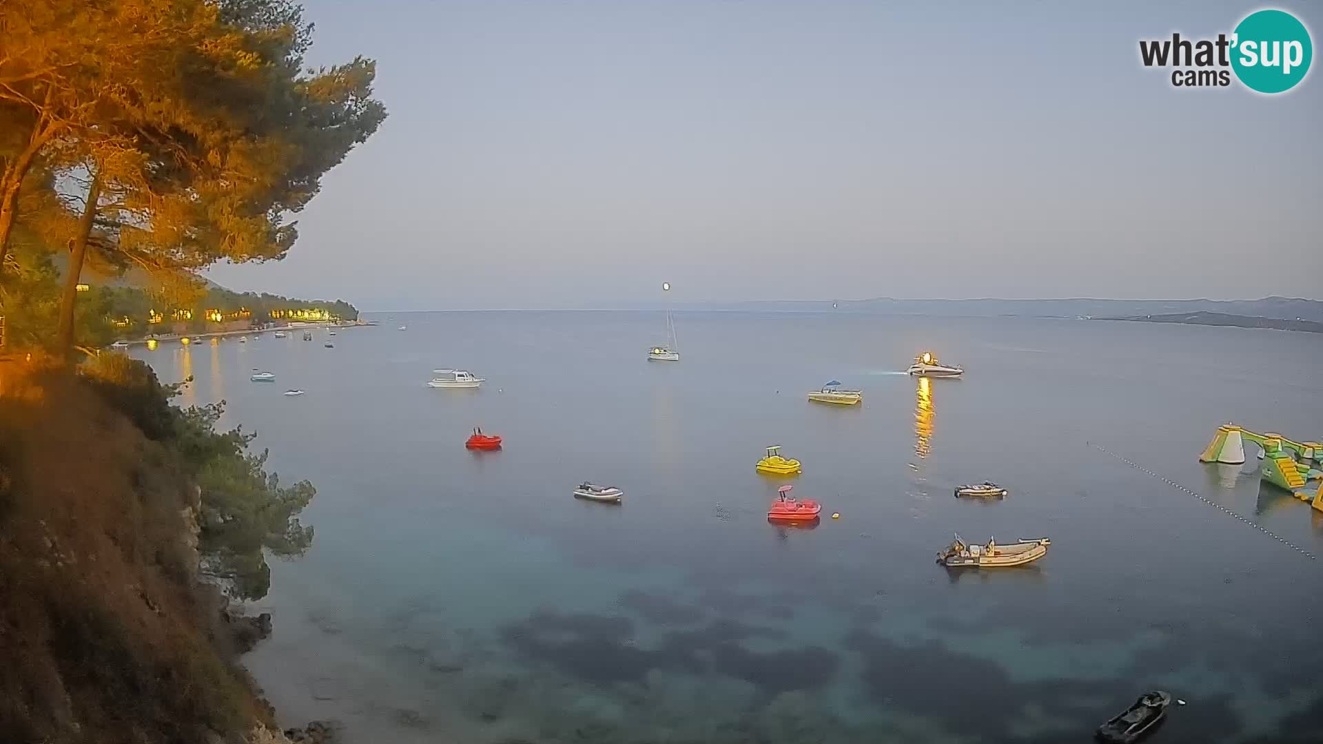 Webcam Spiaggia Potočine Bol – Vista live sulla spiaggia Borak, Isola di Brač