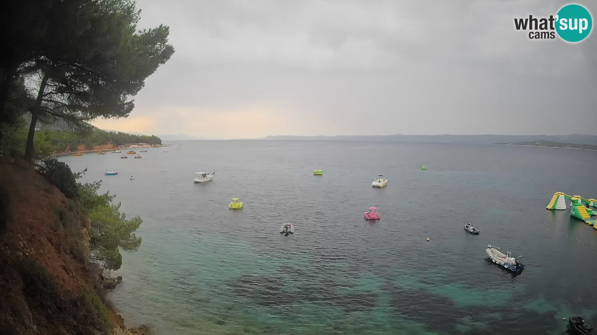 Webcam Spiaggia Potočine Bol – Vista live sulla spiaggia Borak, Isola di Brač
