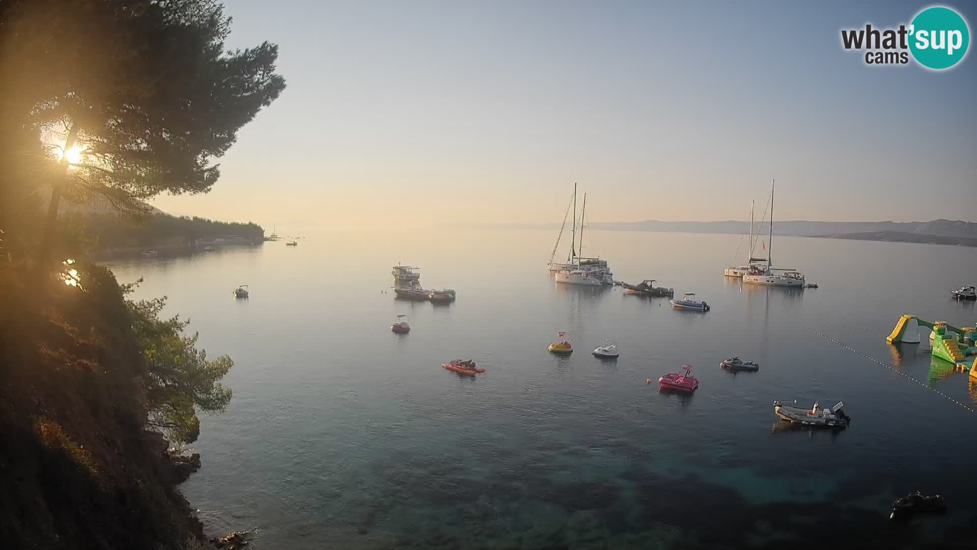 Webcam Spiaggia Potočine Bol – Vista live sulla spiaggia Borak, Isola di Brač