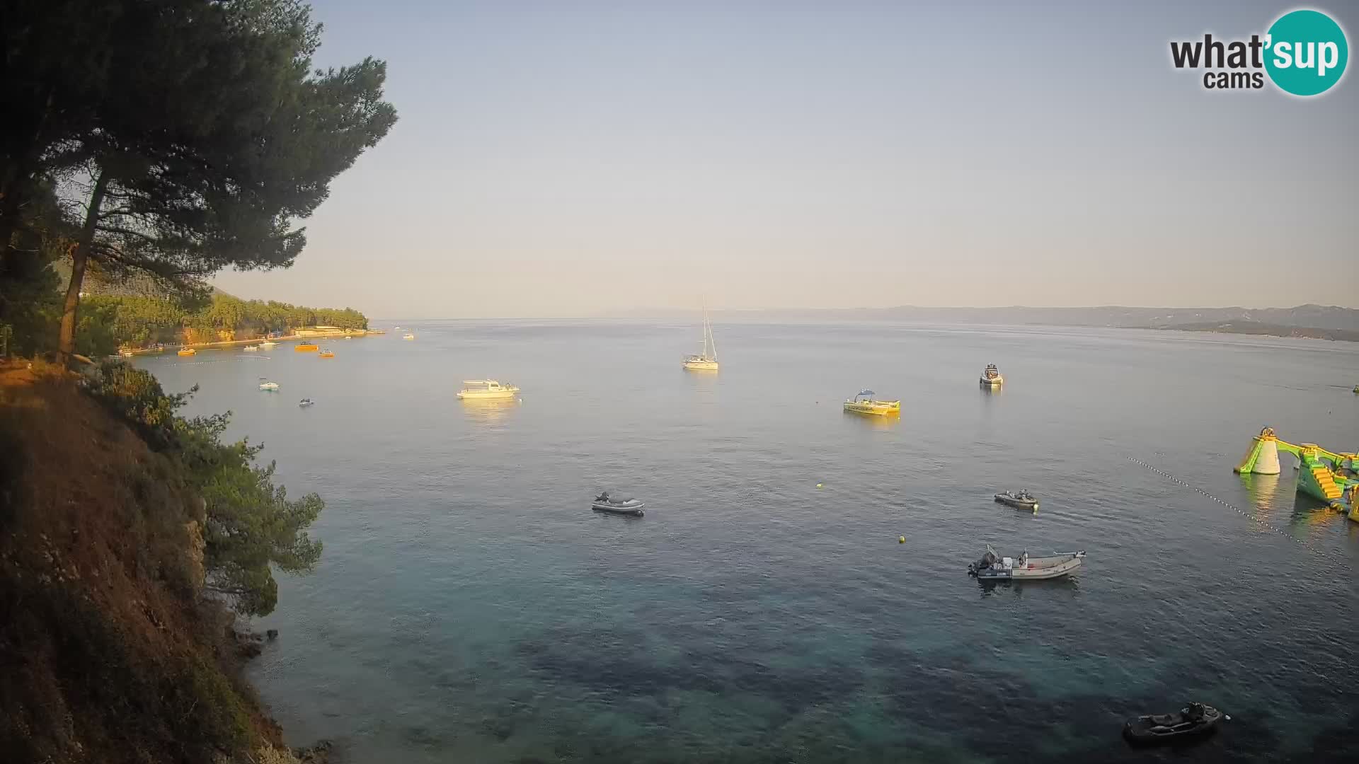Web kamera Potočine Bol – Pogled uživo na plažu Borak, otok Brač