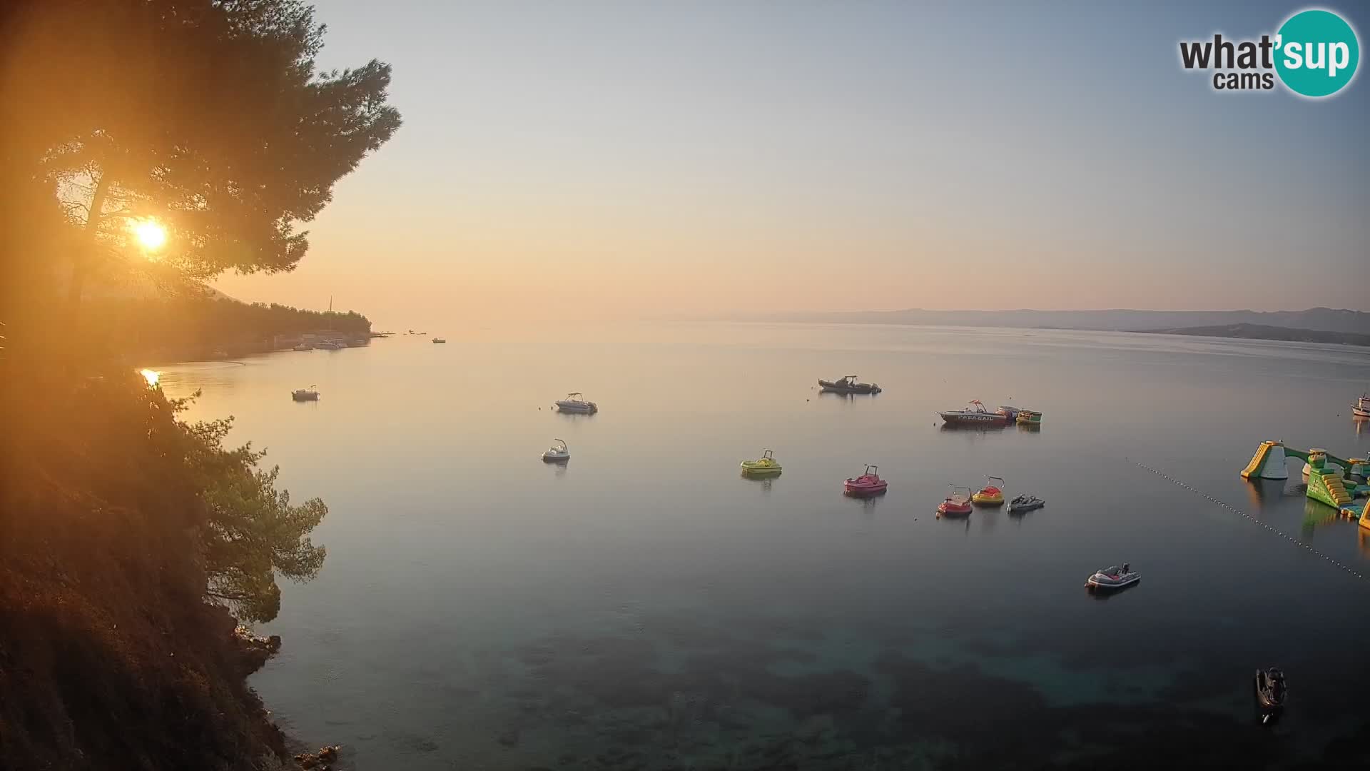 Webcam Spiaggia Potočine Bol – Vista live sulla spiaggia Borak, Isola di Brač