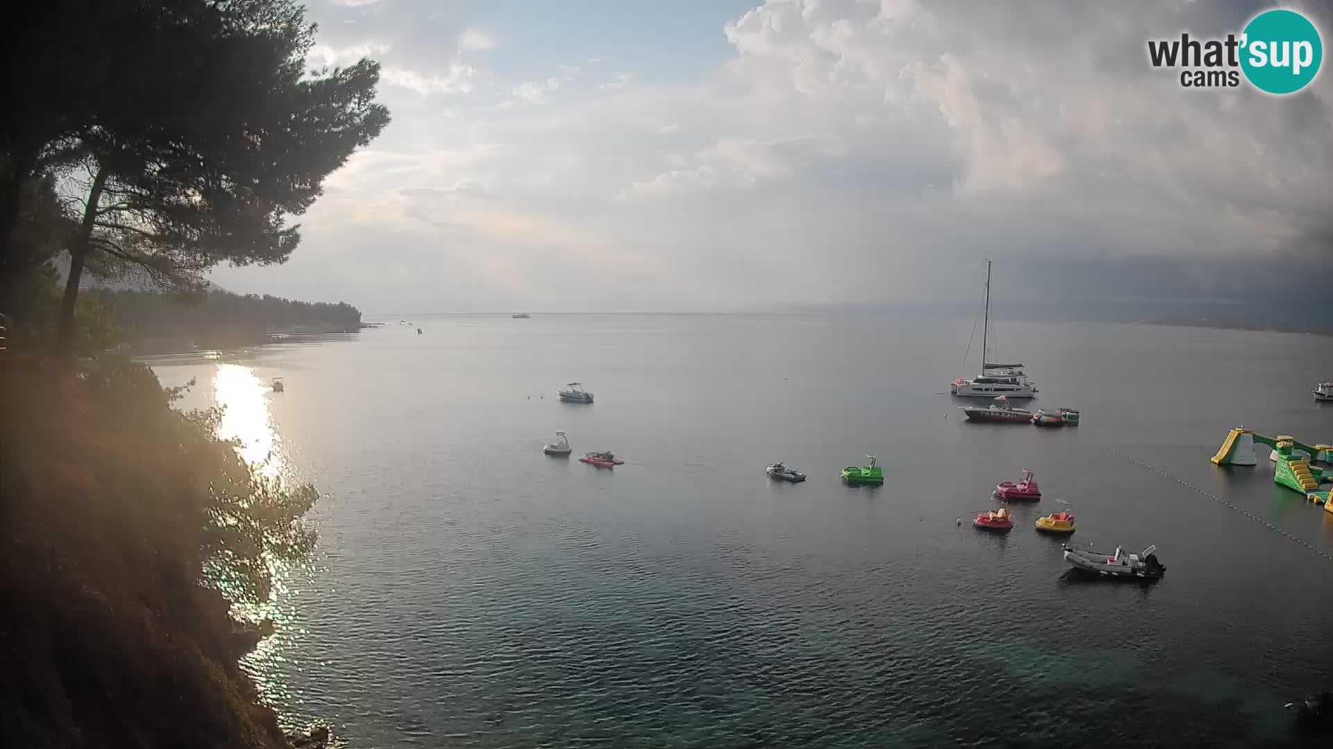 Webcam Playa Potočine Bol – Vista en vivo de Borak Beach, Isla de Brač