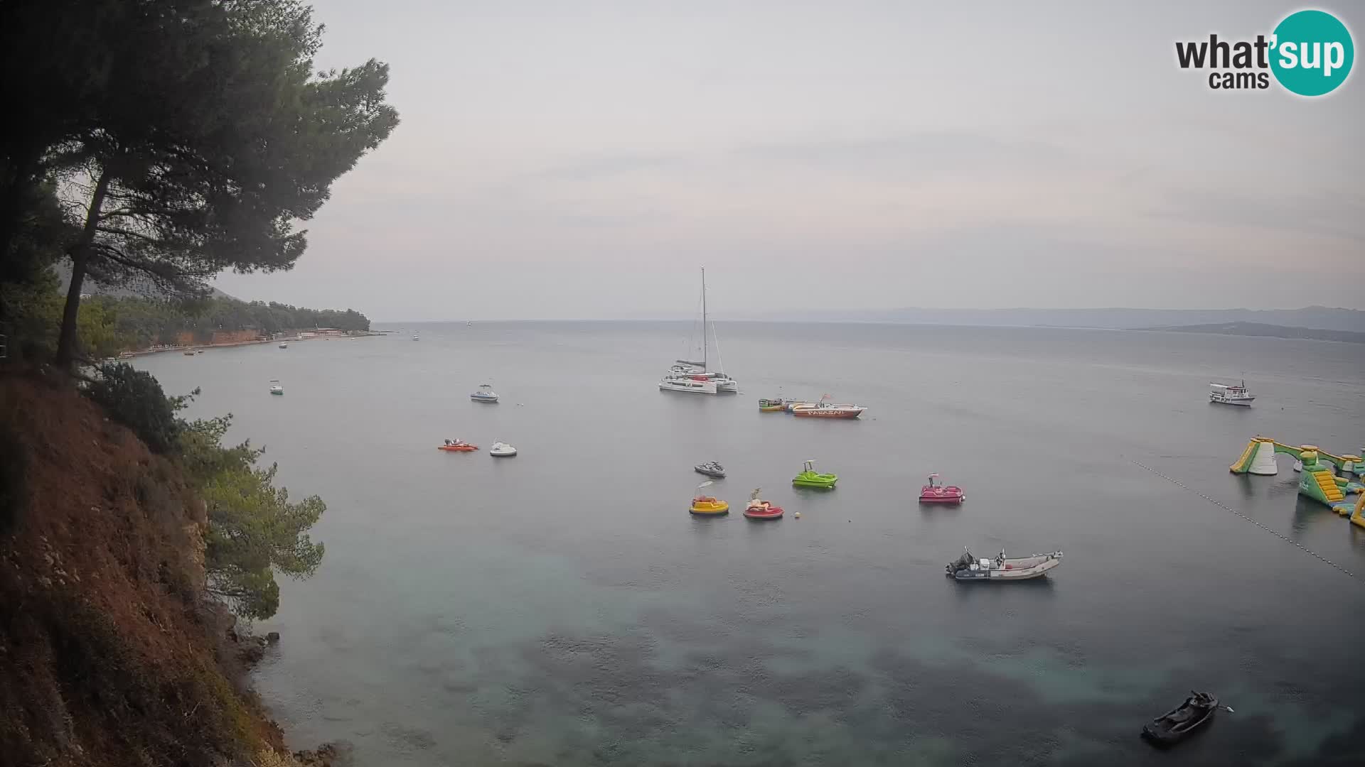 Web kamera Potočine Bol – Pogled uživo na plažu Borak, otok Brač