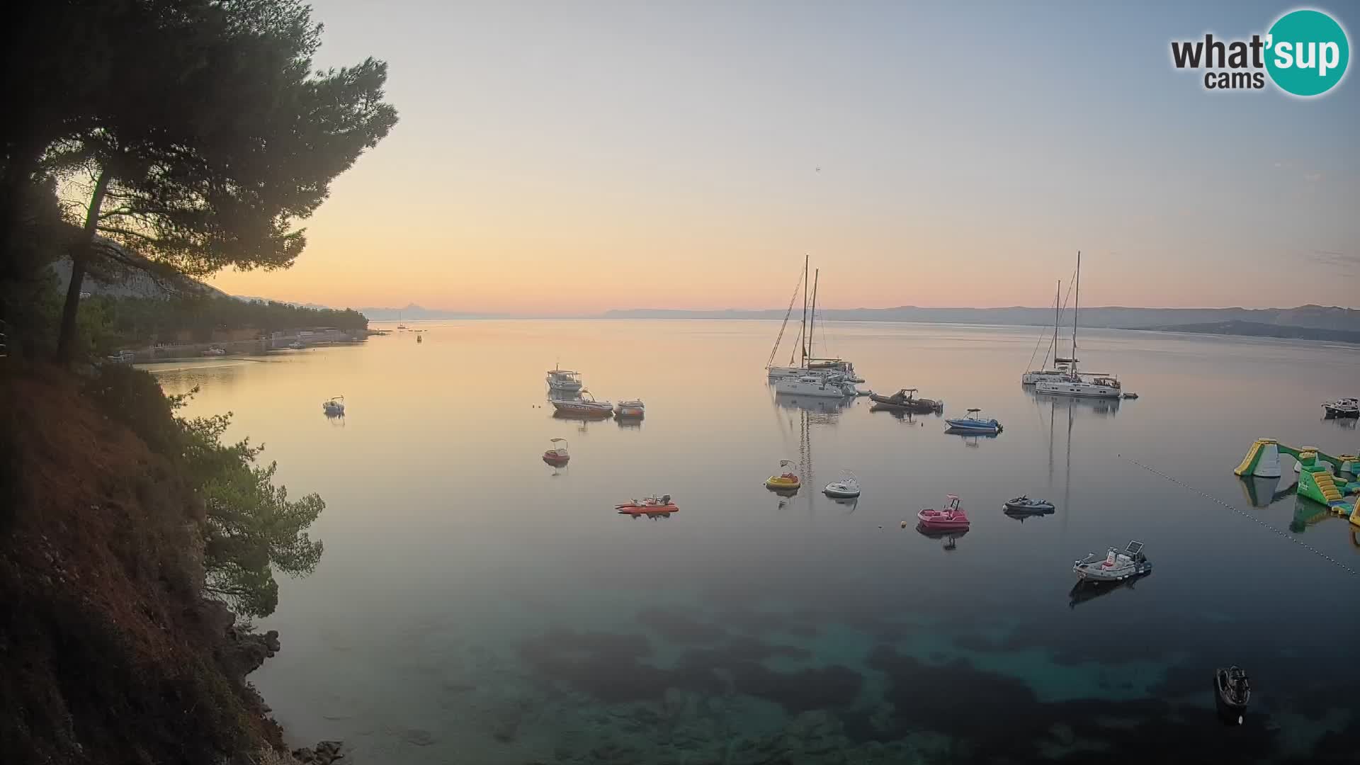 Web kamera Potočine Bol – Pogled uživo na plažu Borak, otok Brač