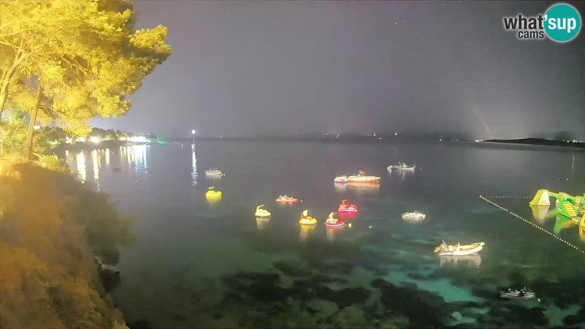 Webcam Playa Potočine Bol – Vista en vivo de Borak Beach, Isla de Brač