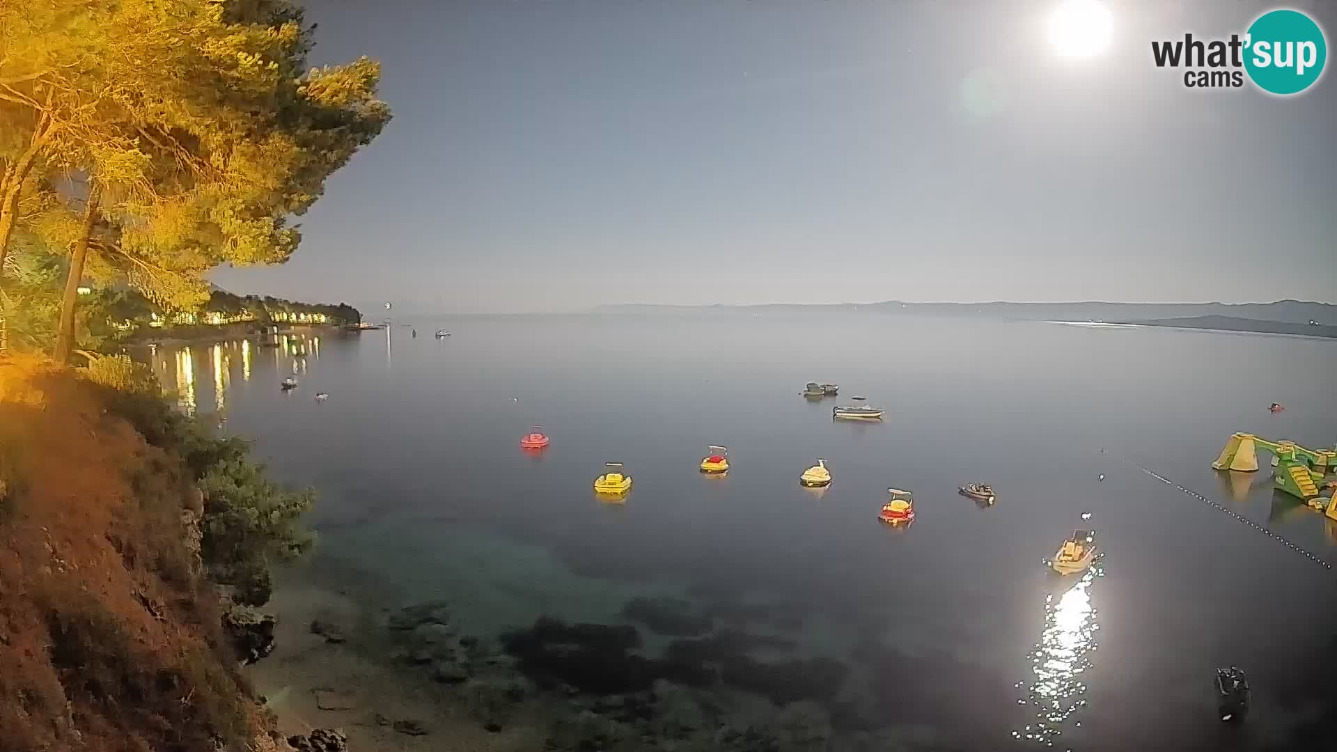 Web kamera Potočine Bol – Pogled uživo na plažu Borak, otok Brač