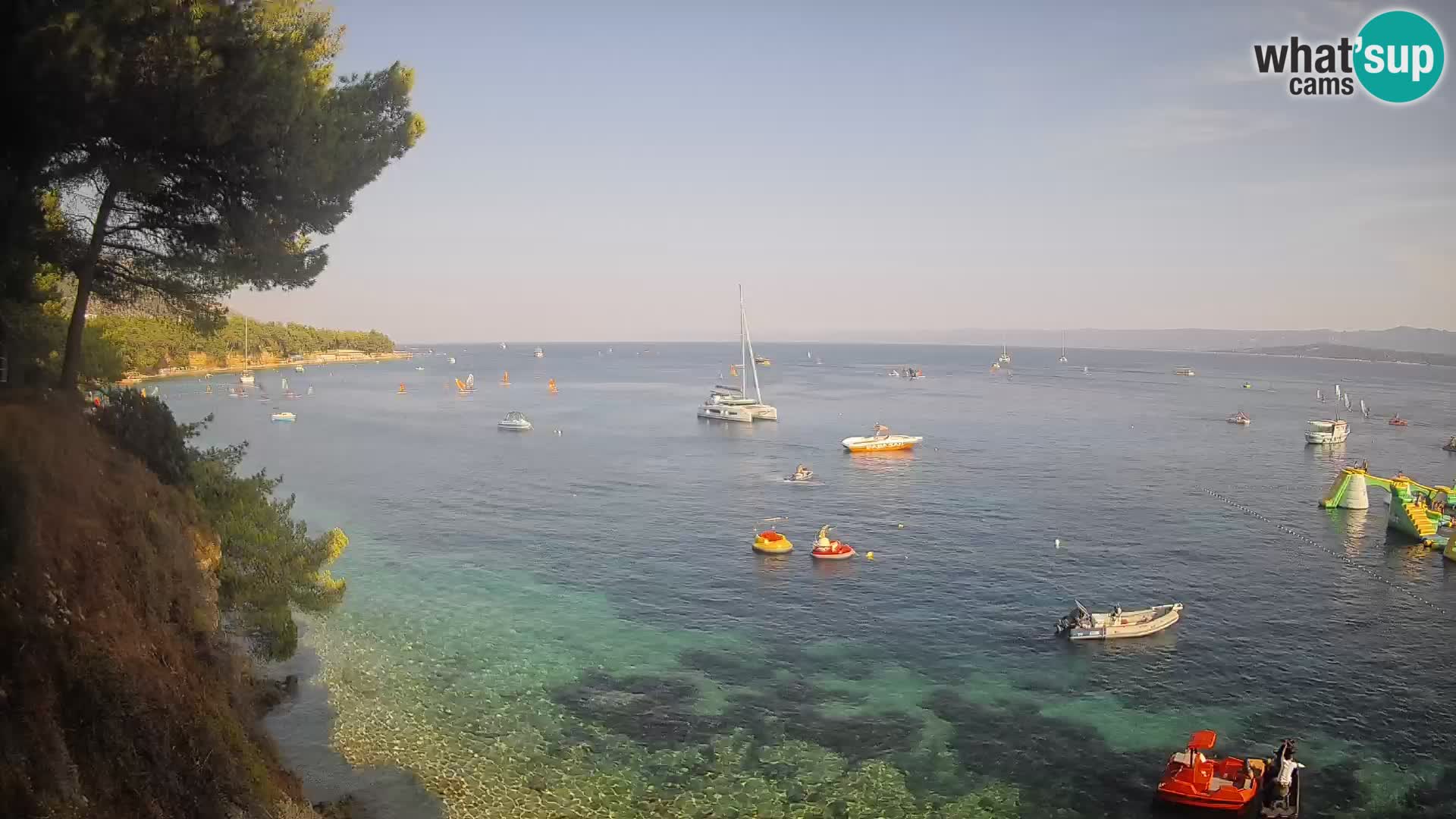 Web kamera Potočine Bol – Pogled uživo na plažu Borak, otok Brač