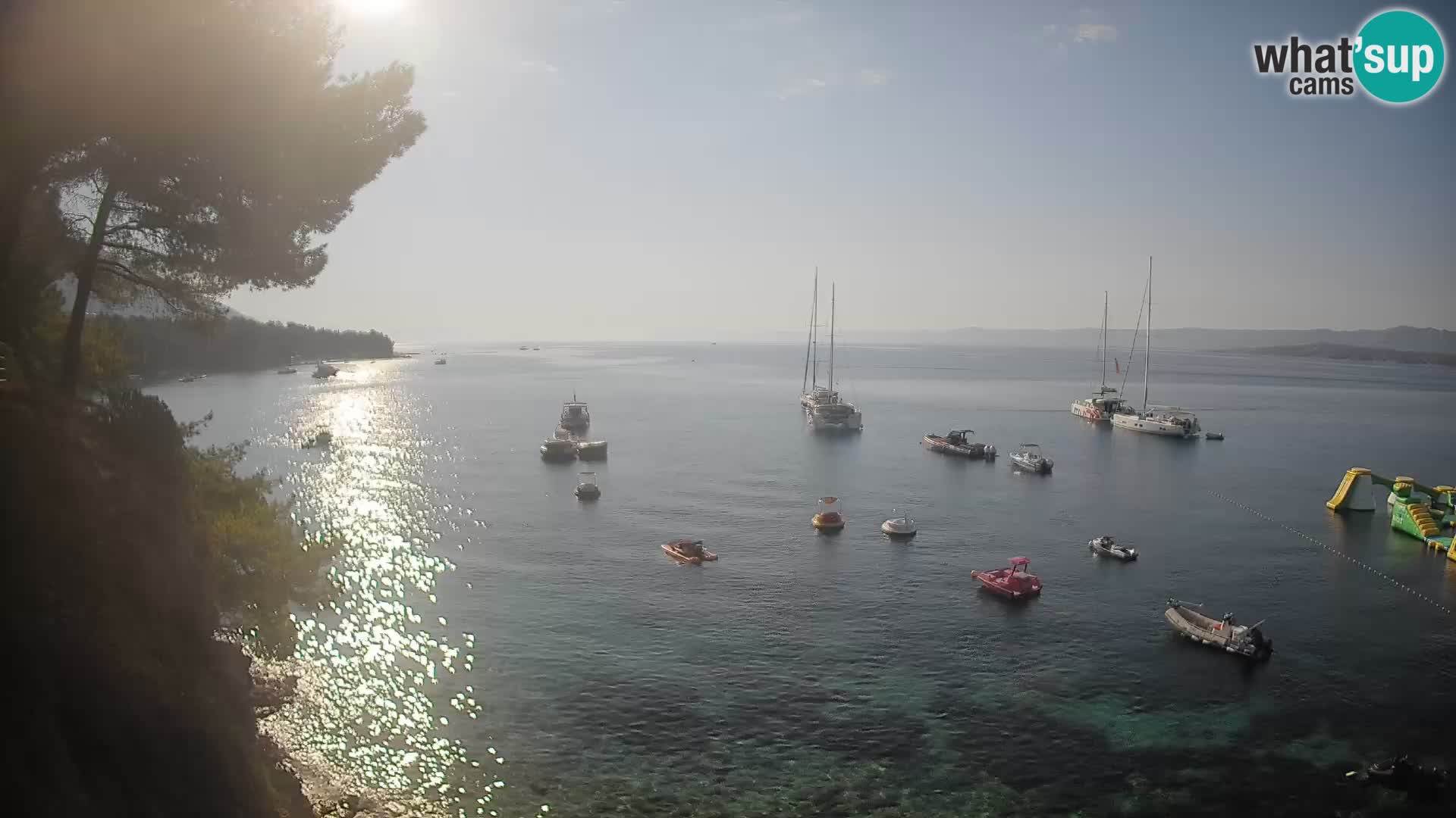 Webcam Spiaggia Potočine Bol – Vista live sulla spiaggia Borak, Isola di Brač
