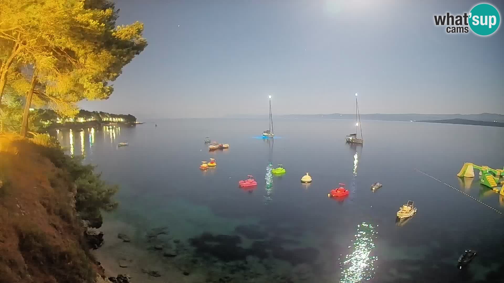 Webcam Playa Potočine Bol – Vista en vivo de Borak Beach, Isla de Brač