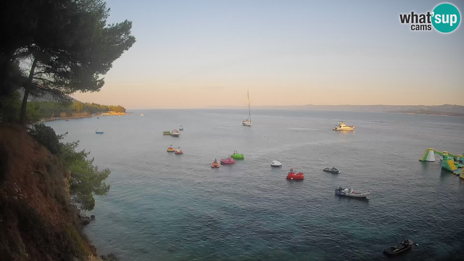 Web kamera Potočine Bol – Pogled uživo na plažu Borak, otok Brač