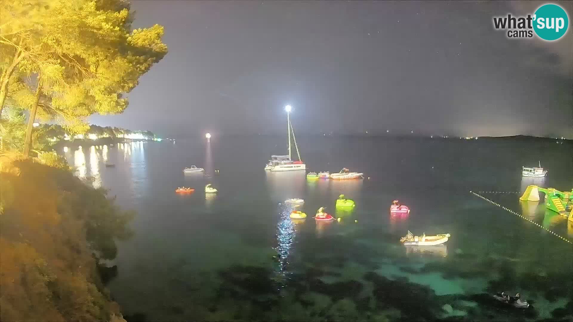 Webcam Playa Potočine Bol – Vista en vivo de Borak Beach, Isla de Brač
