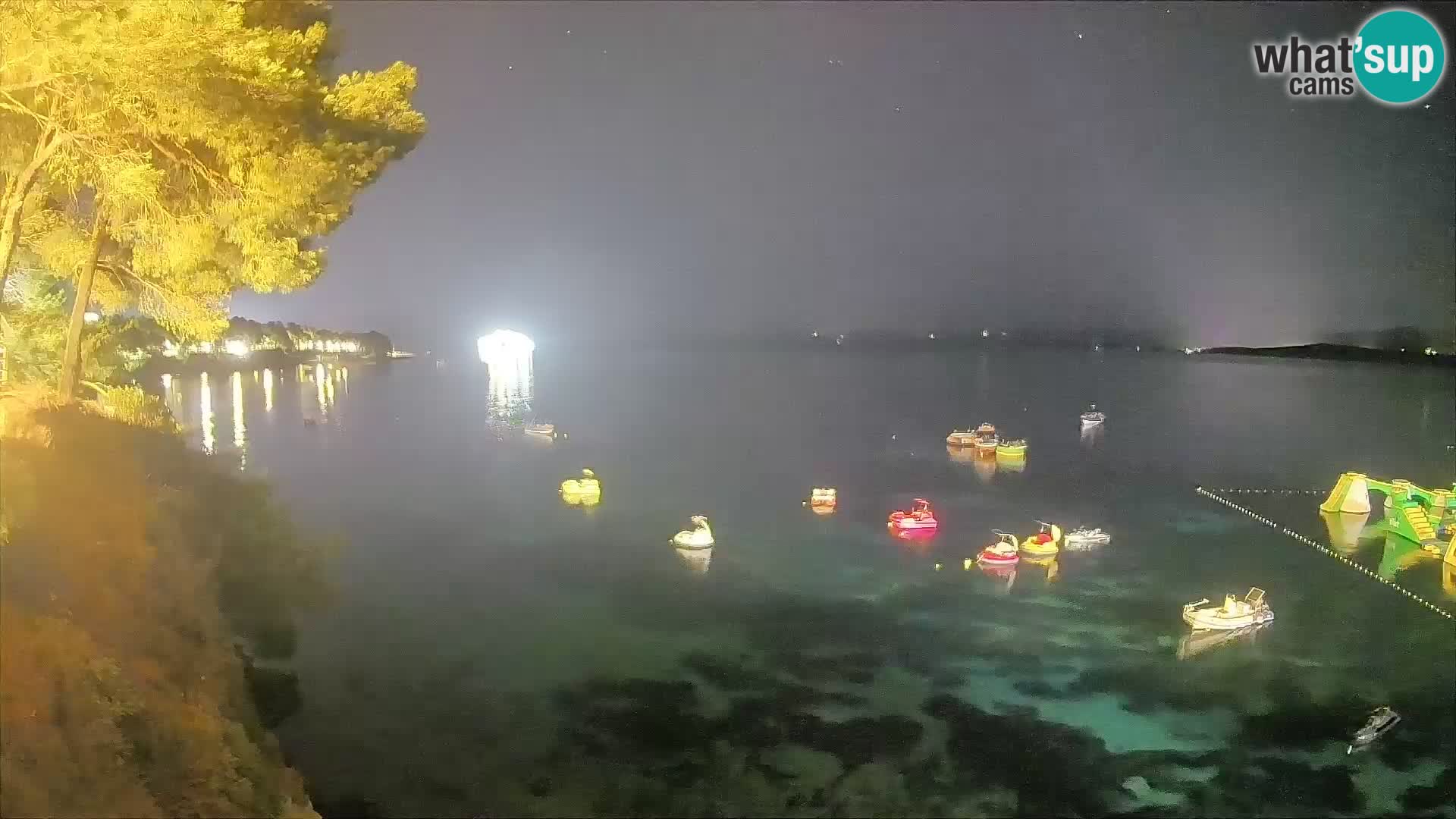 Web kamera Potočine Bol – Pogled uživo na plažu Borak, otok Brač