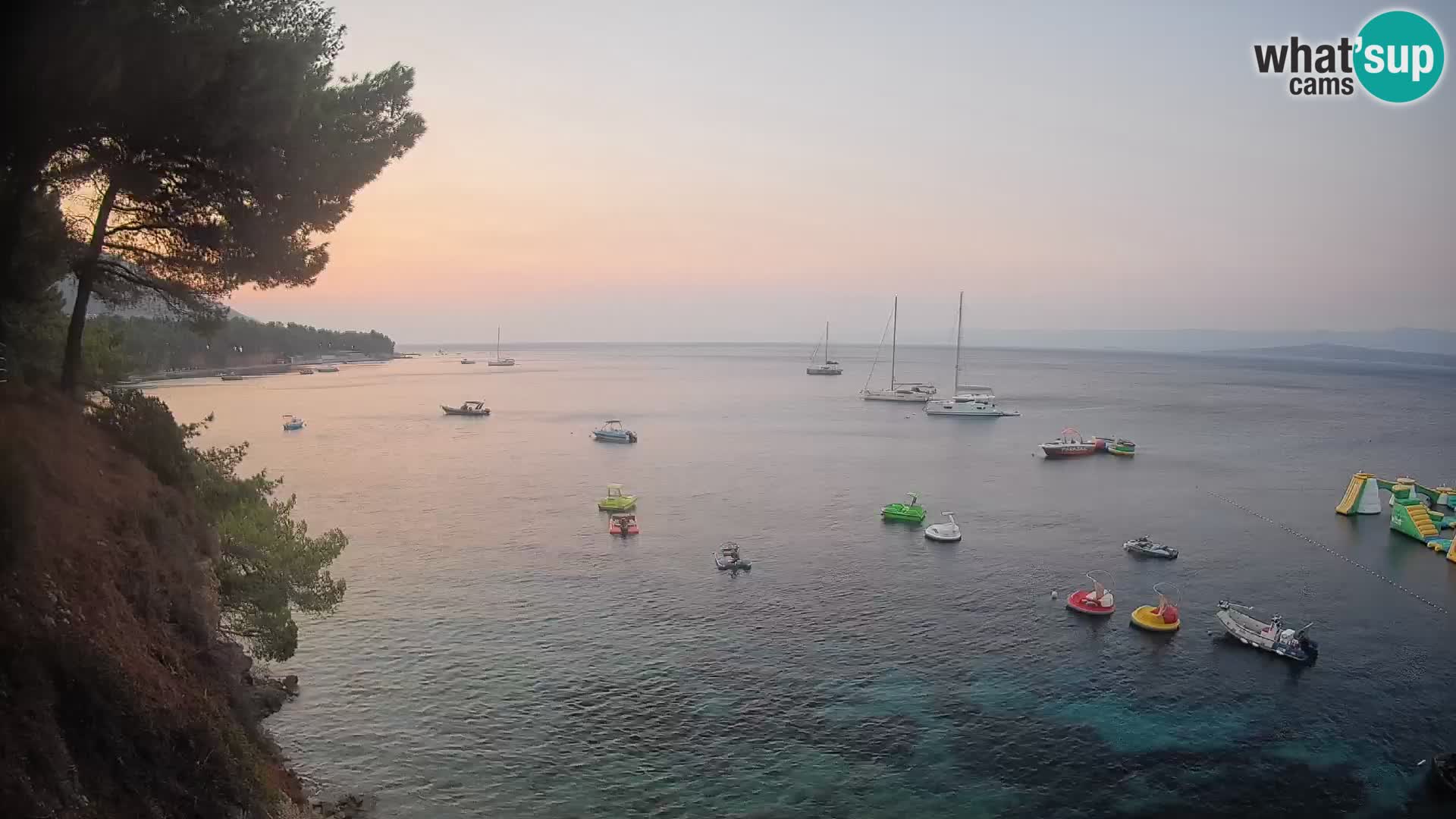 Webcam Spiaggia Potočine Bol – Vista live sulla spiaggia Borak, Isola di Brač