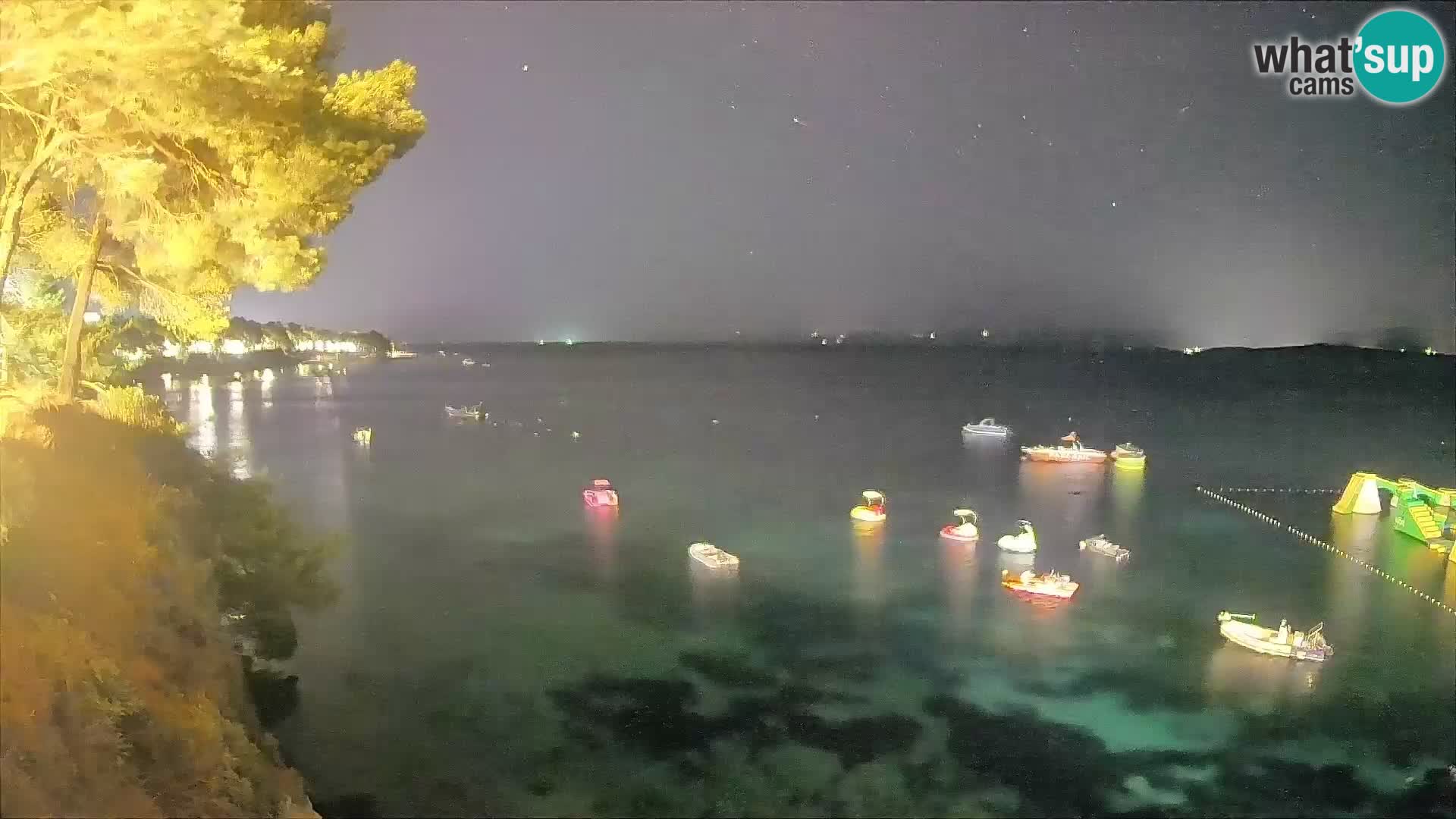 Webcam Spiaggia Potočine Bol – Vista live sulla spiaggia Borak, Isola di Brač