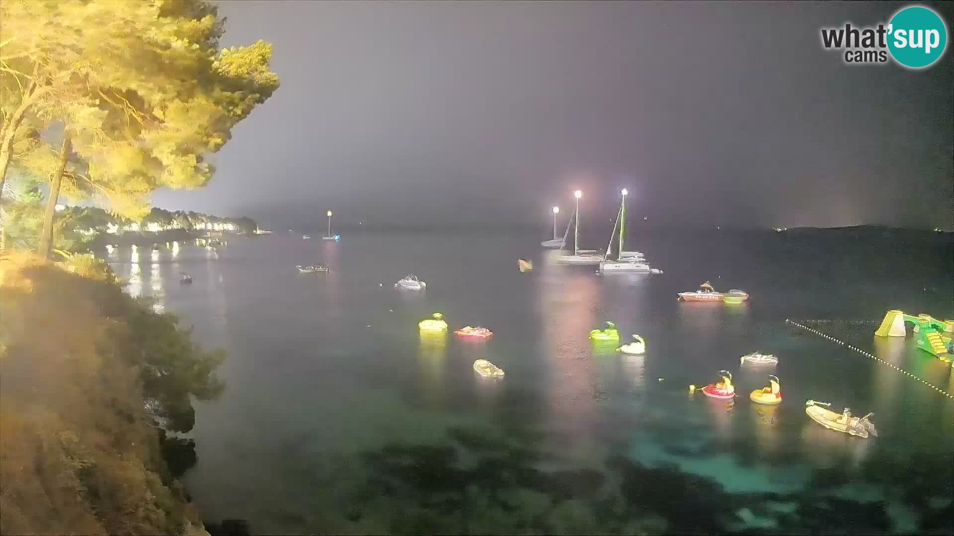 Webcam Playa Potočine Bol – Vista en vivo de Borak Beach, Isla de Brač