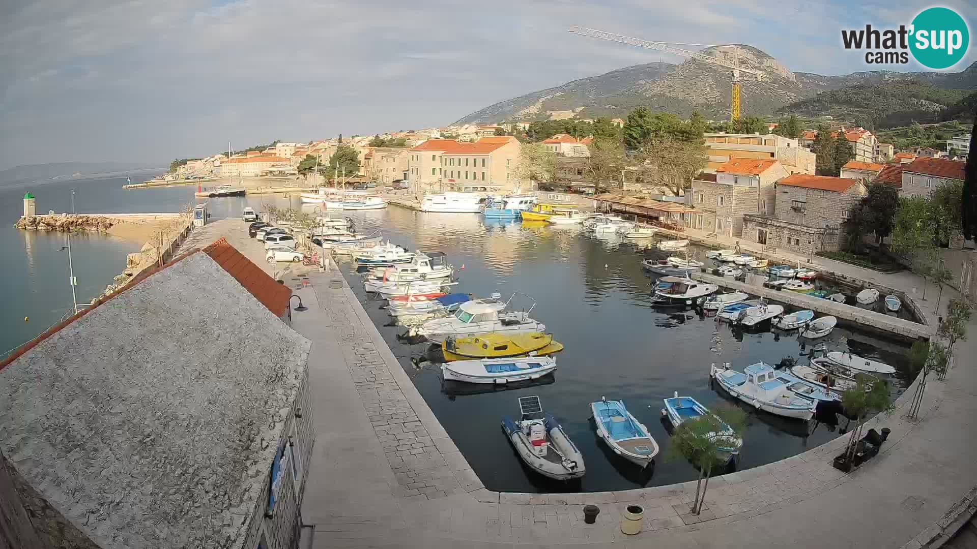 Webcam Bol Hafen – Liveblick auf Bol Riva & Marina