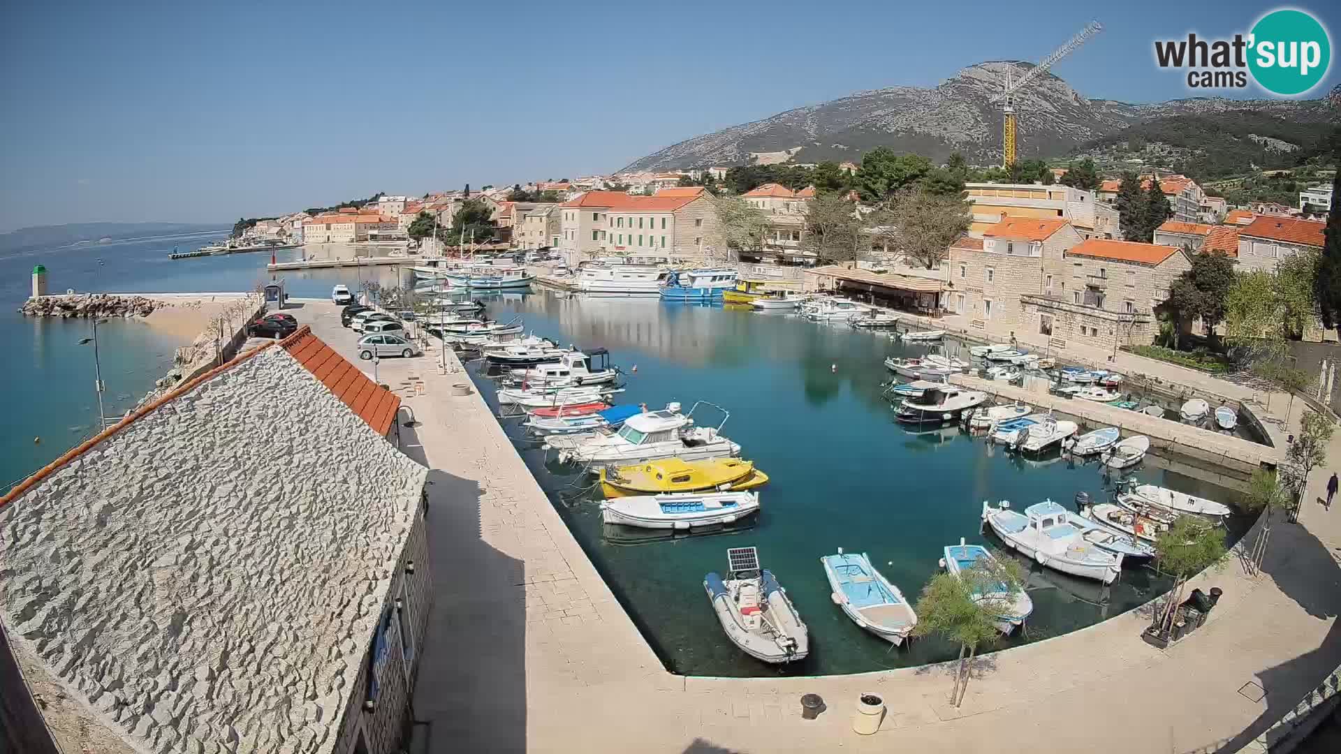 Webcam Bol Harbour – Live View of Bol Riva & Marina