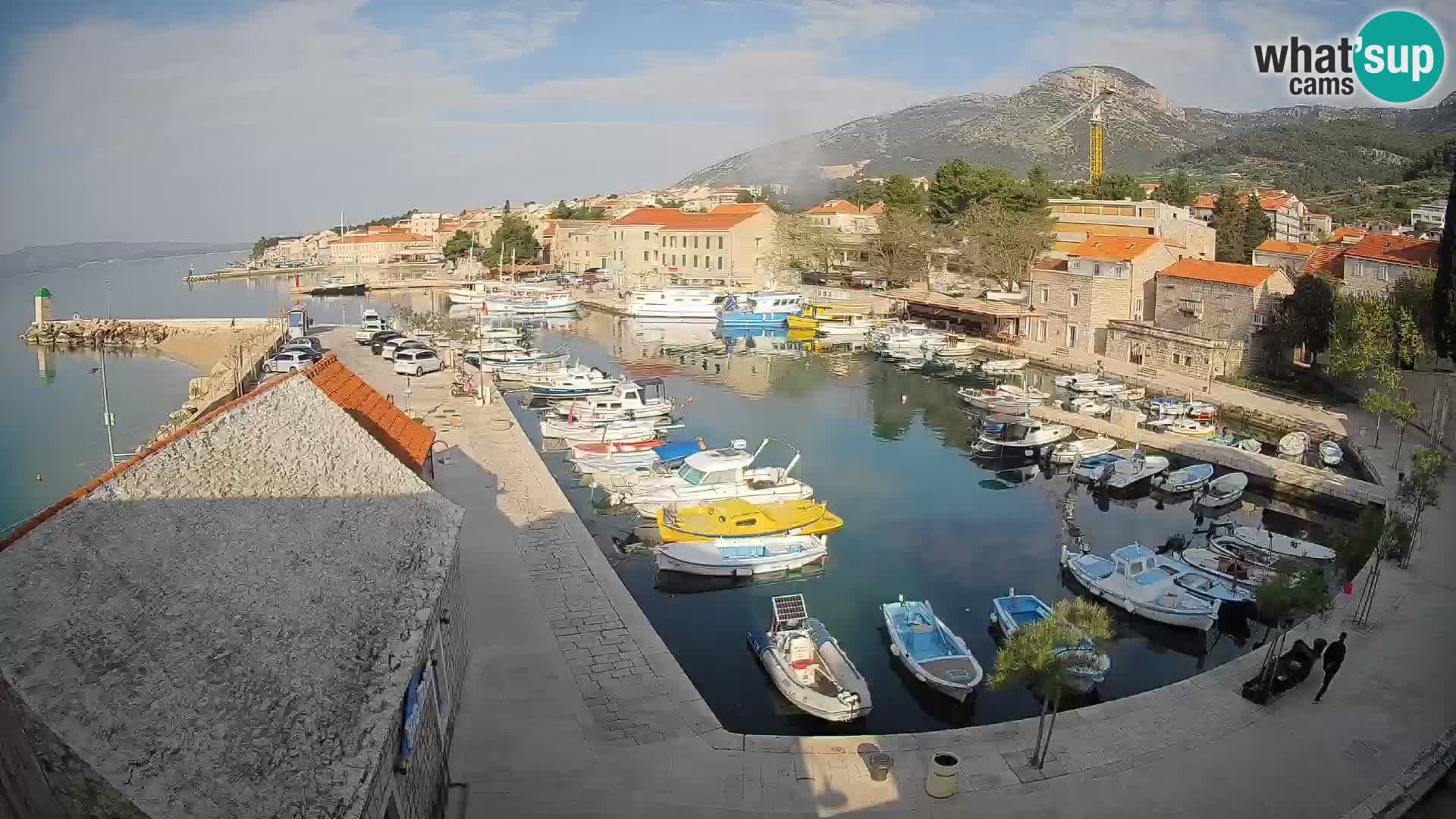 Webcam Bol Harbour – Live View of Bol Riva & Marina
