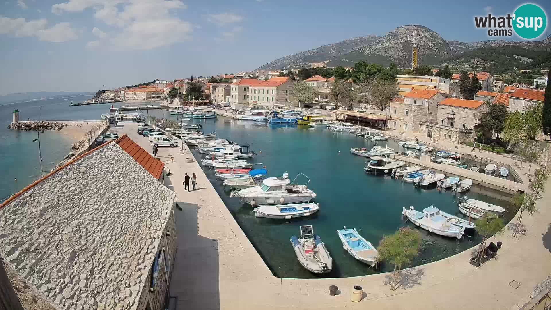 Webcam porto di Bol – Vista live sulla Riva e Marina