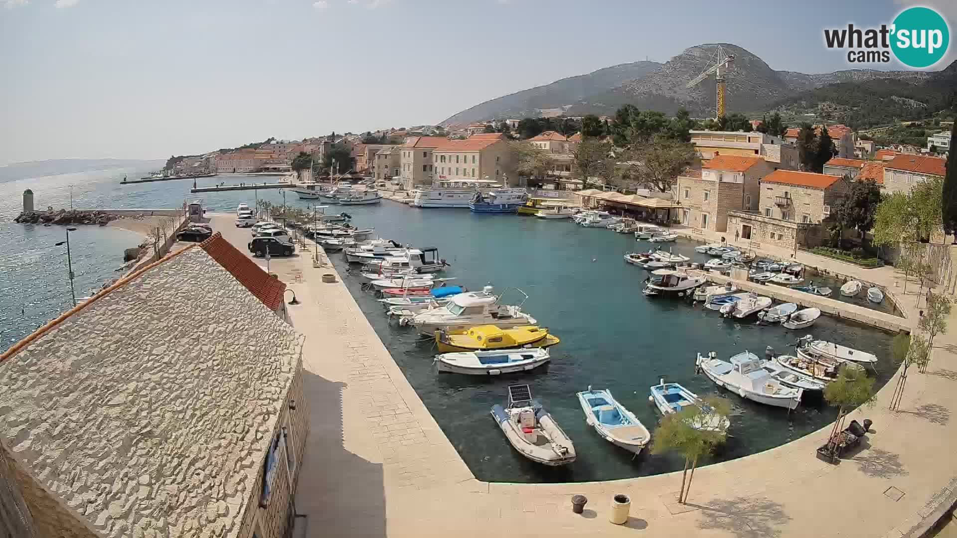 Webcam Bol Harbour – Live View of Bol Riva & Marina