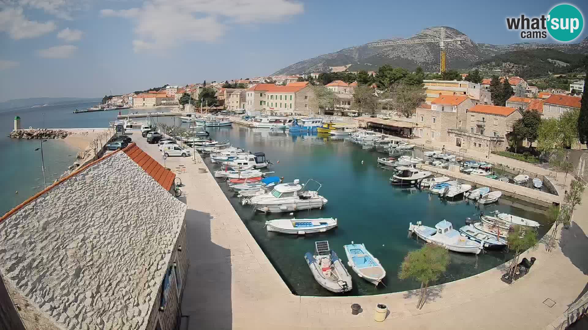 Webcam Bol Hafen – Liveblick auf Bol Riva & Marina