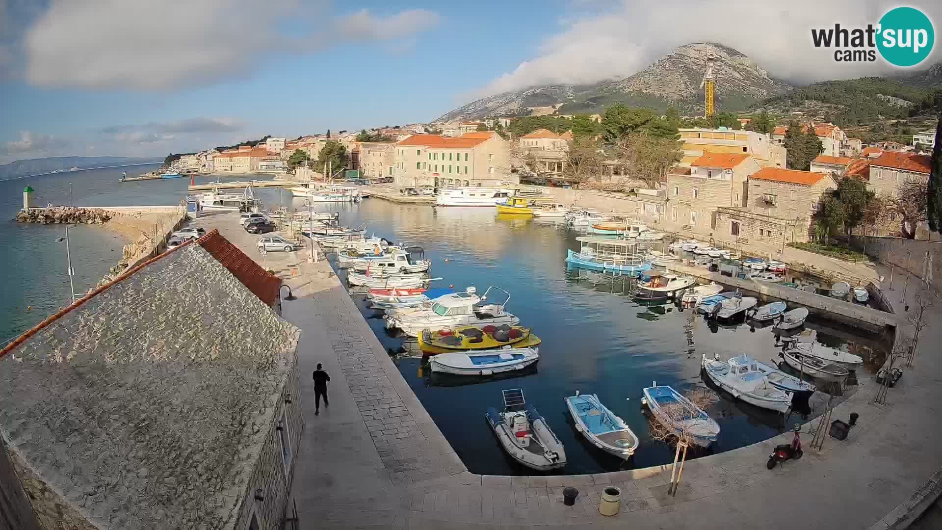 Webcam Bol Hafen – Liveblick auf Bol Riva & Marina