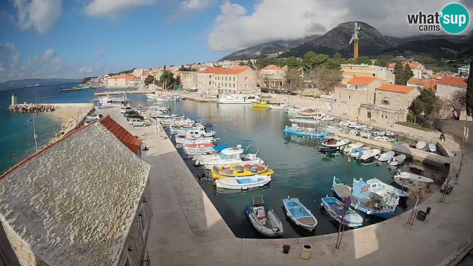 Webcam Bol Harbour – Live View of Bol Riva & Marina