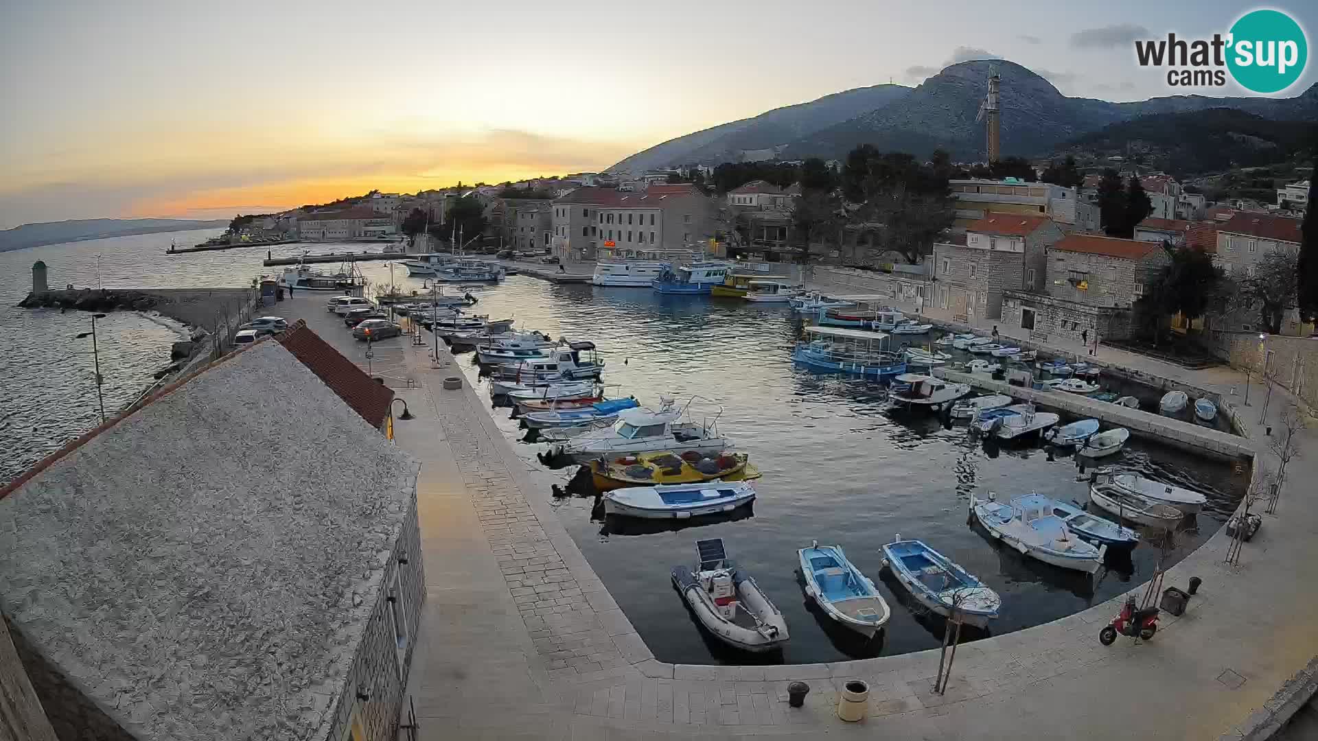 Webcam Puerto de Bol – Vista en directo de la Riva y Marina