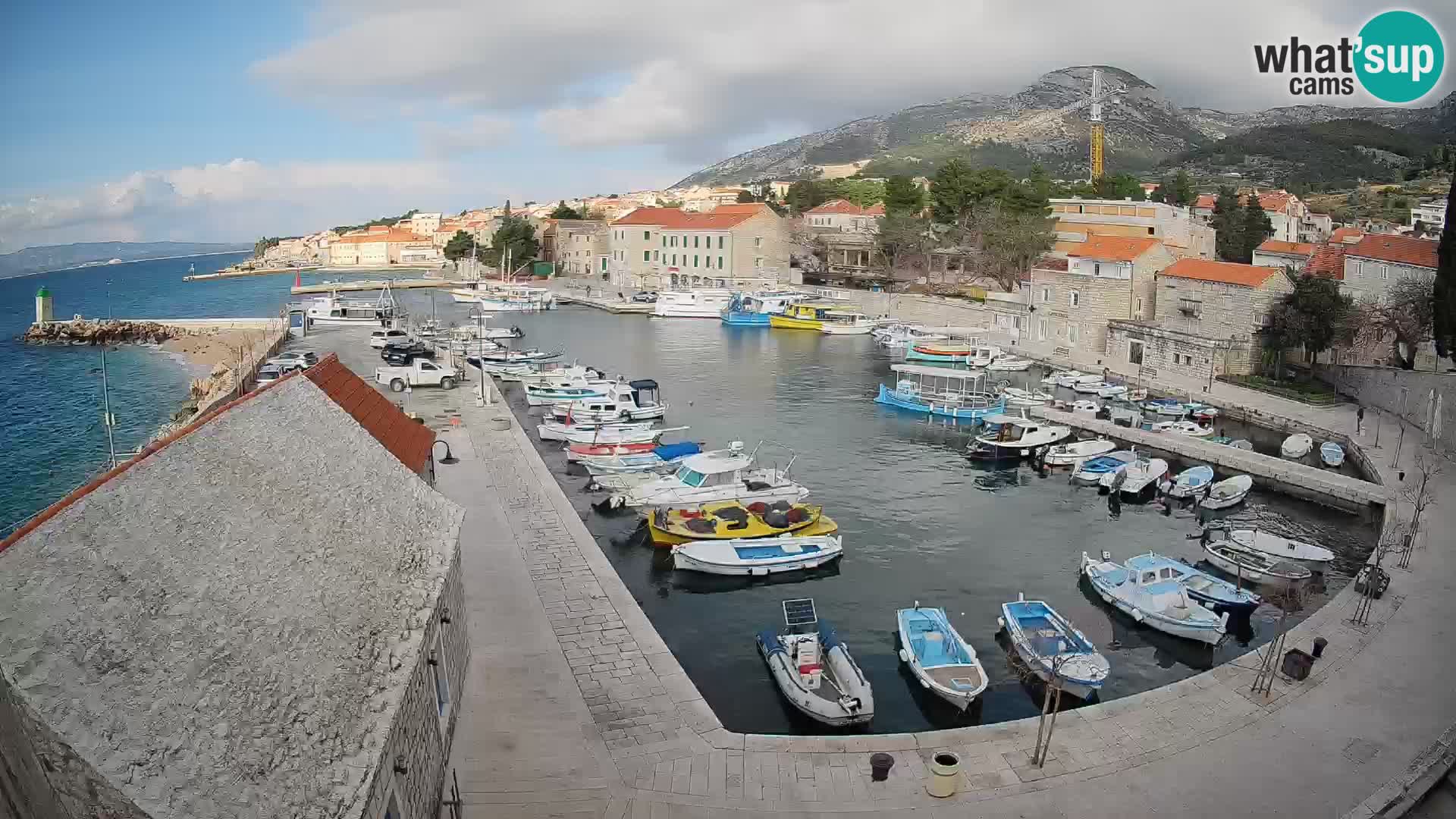Webcam Bol Harbour – Live View of Bol Riva & Marina