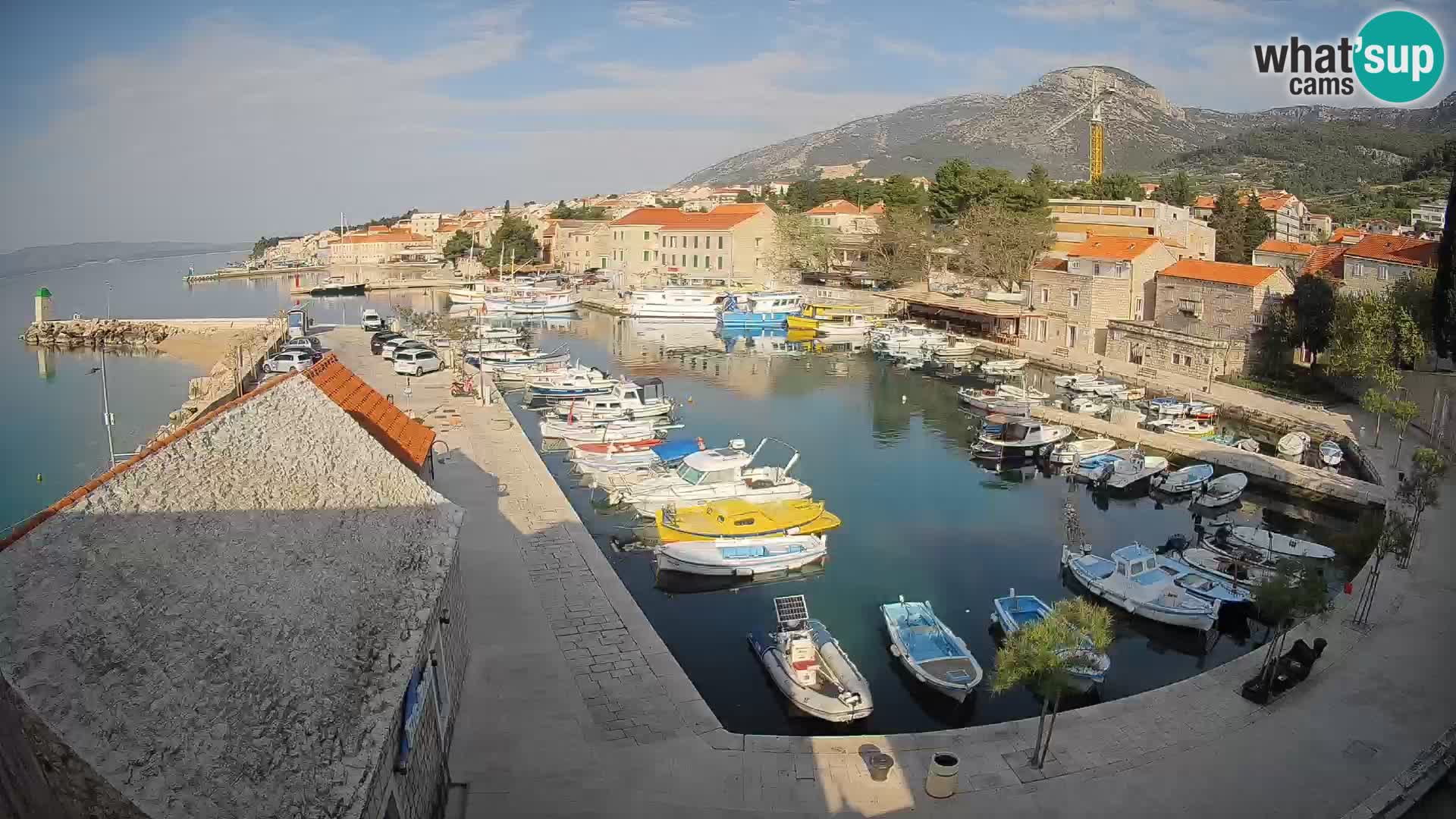 Webcam Bol Harbour – Live View of Bol Riva & Marina