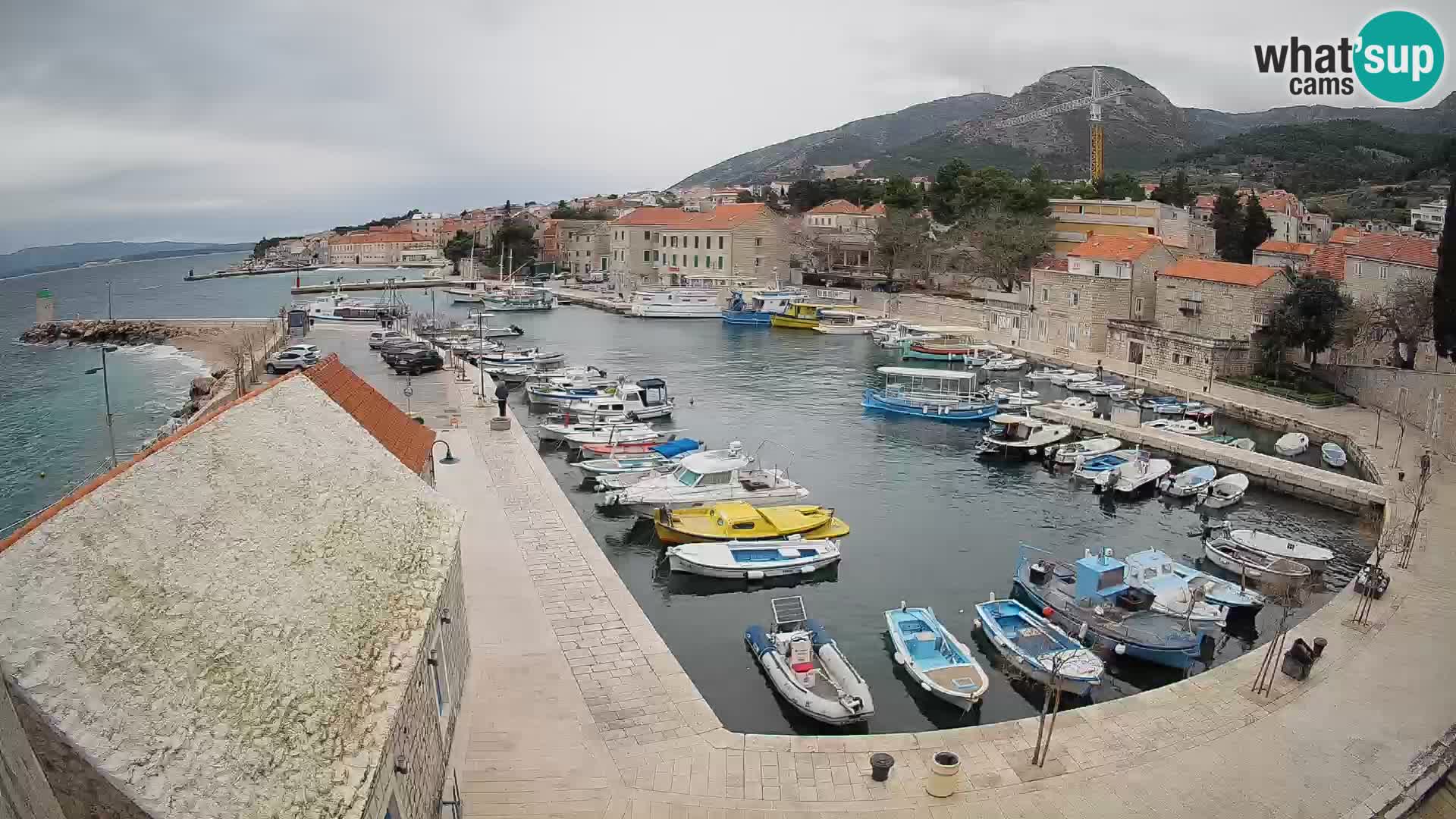 Webcam Bol Harbour – Live View of Bol Riva & Marina