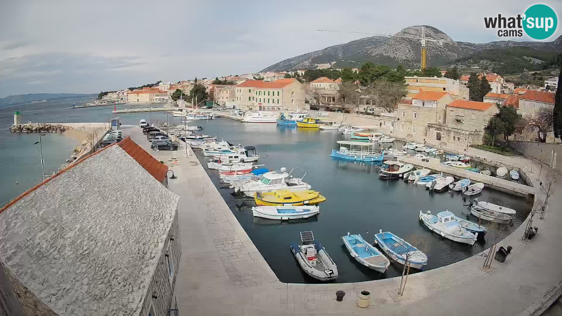 Webcam Bol Harbour – Live View of Bol Riva & Marina