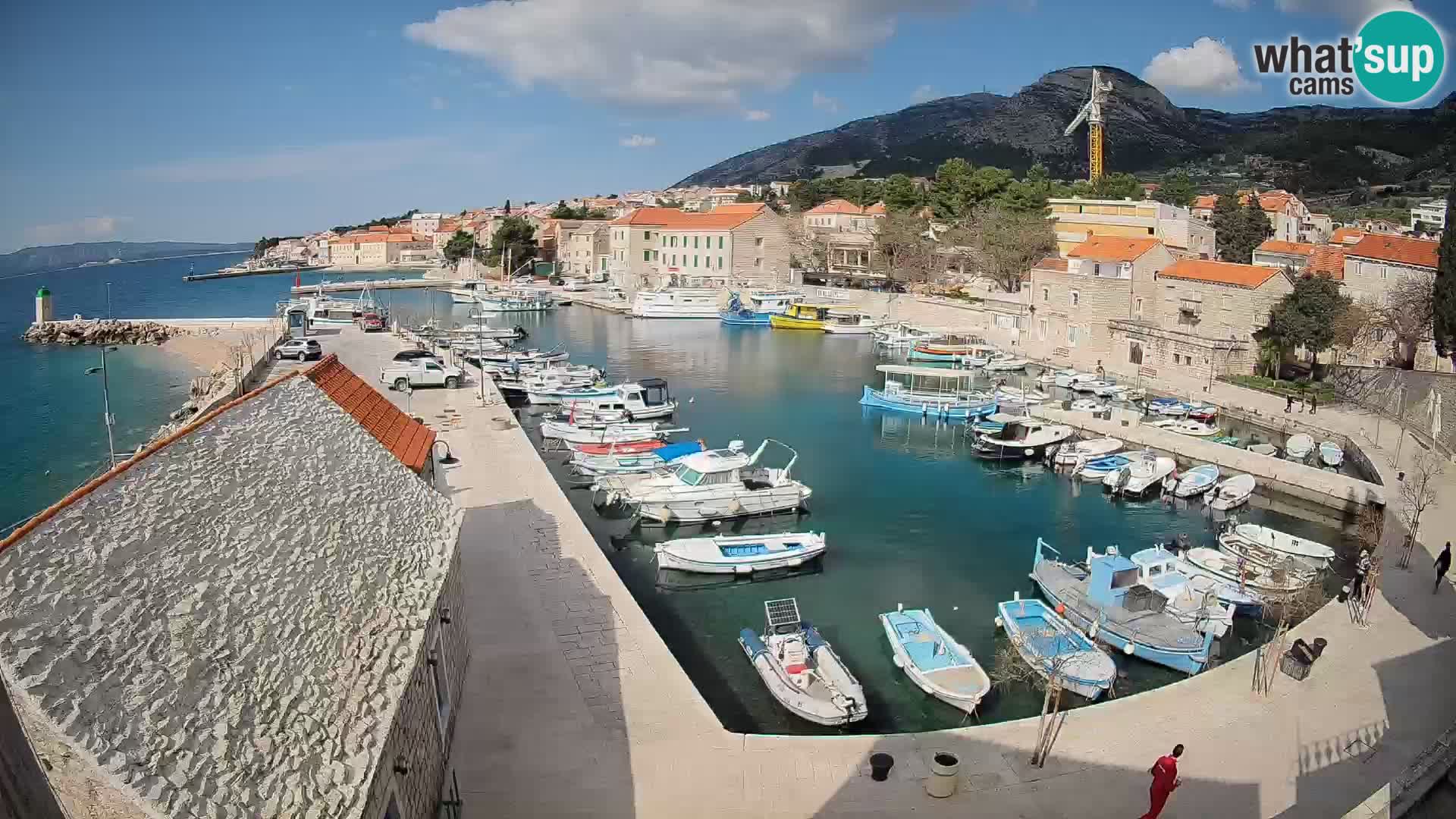 Webcam porto di Bol – Vista live sulla Riva e Marina