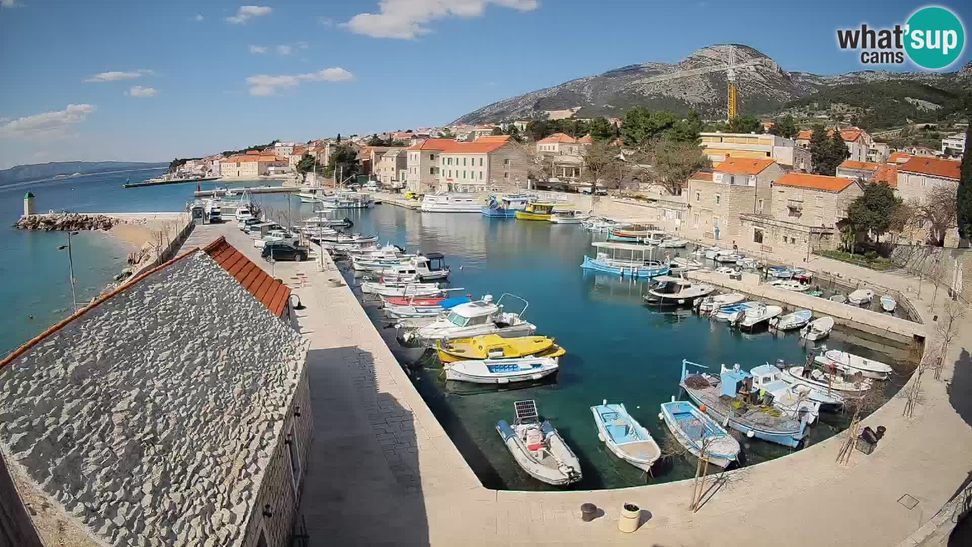 Webcam Bol Harbour – Live View of Bol Riva & Marina