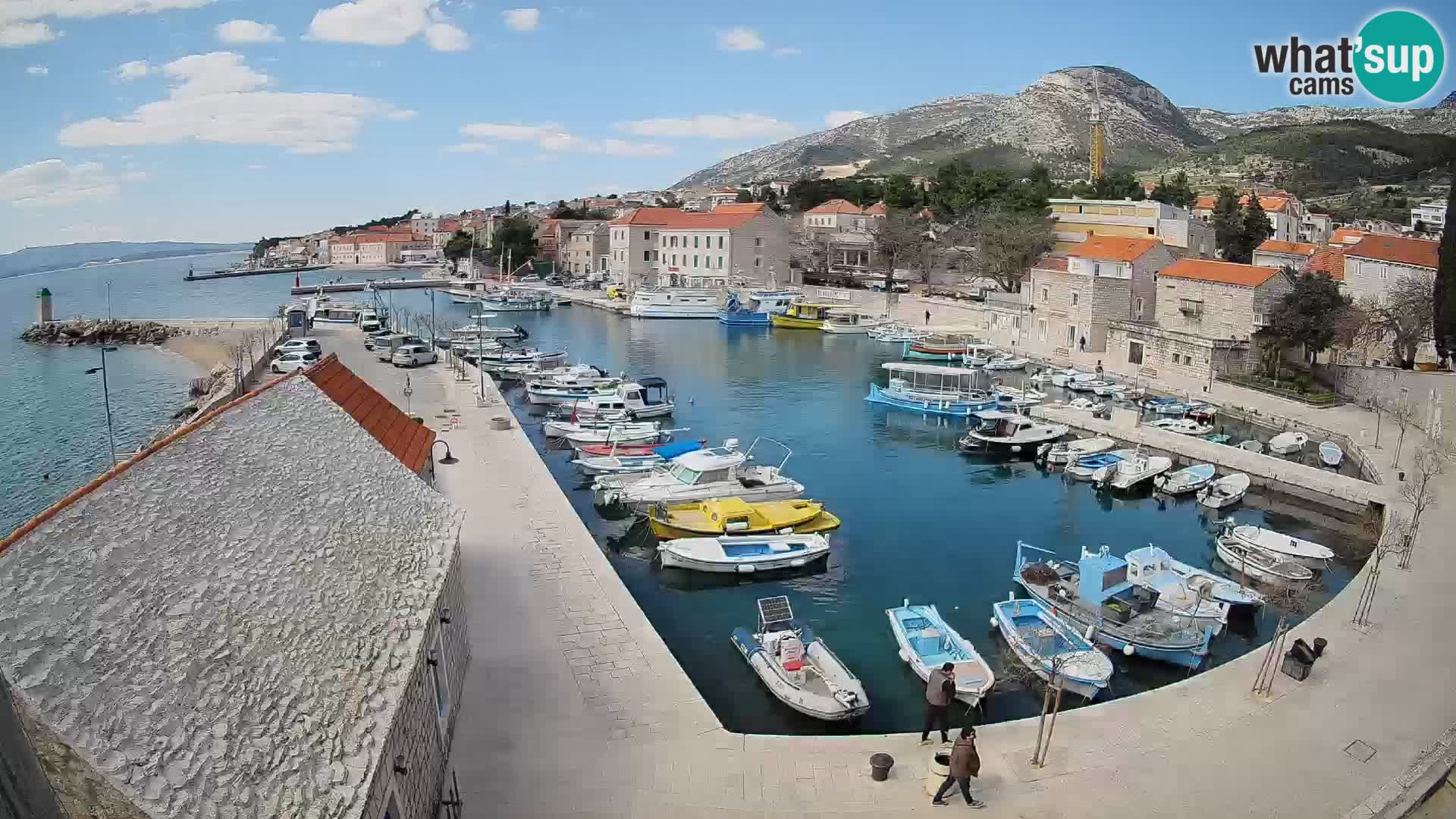 Webcam Bol Harbour – Live View of Bol Riva & Marina